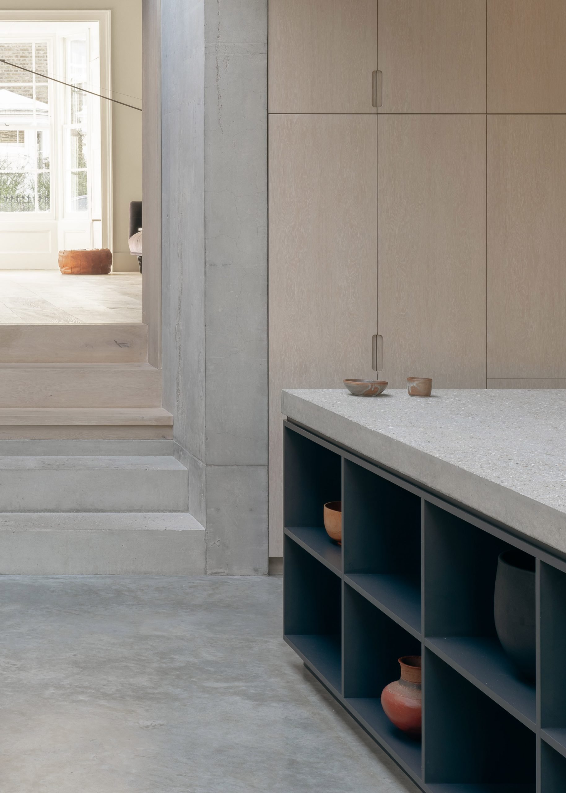dgn-studio-concrete-plinth-house-brutalist-extension-london_dezeen_2364_col_4-scaled.jpg