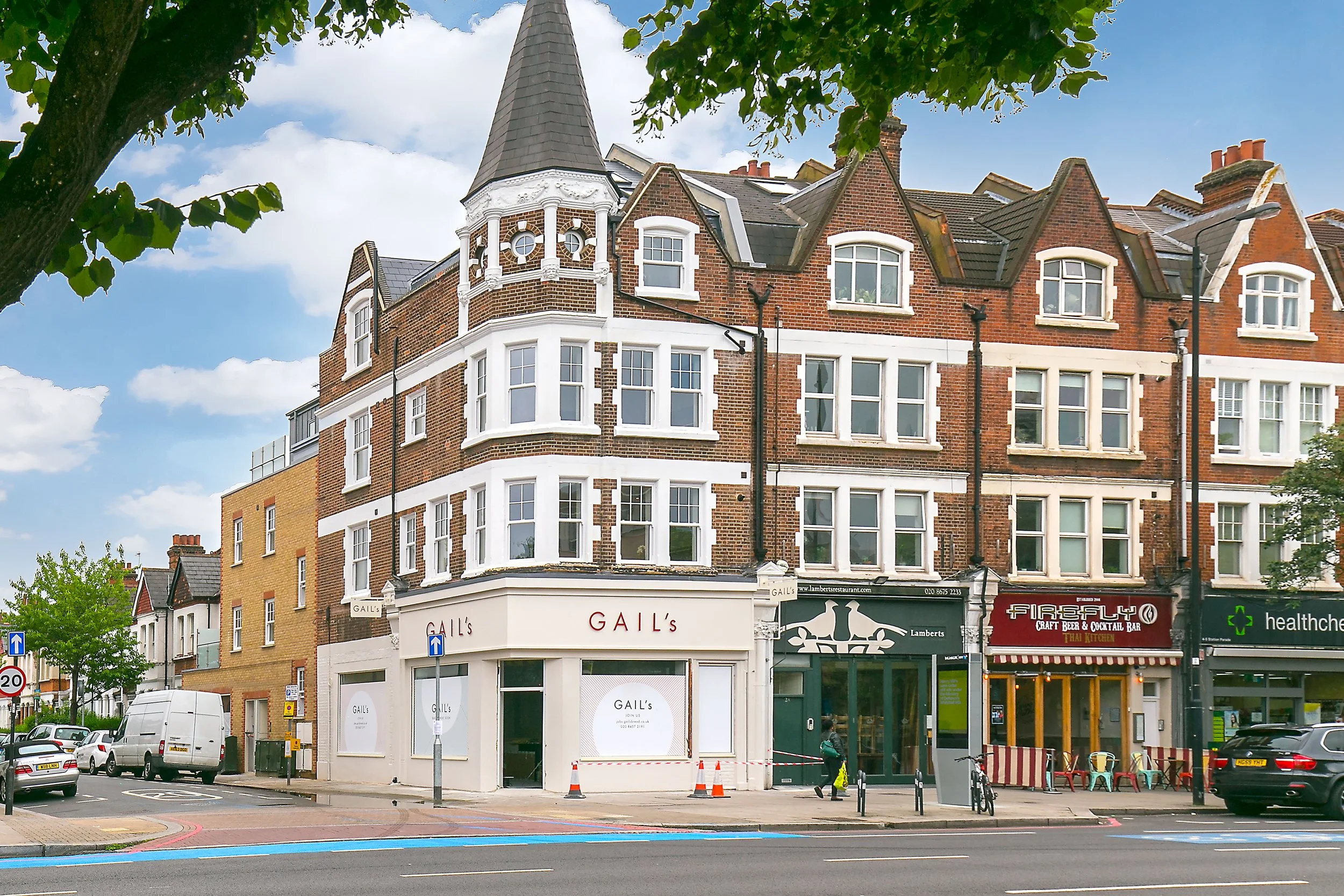 Station Parade, SW12
