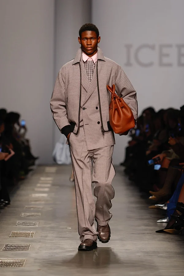 ICEBERG_FW25_SHOW-10_1.webp