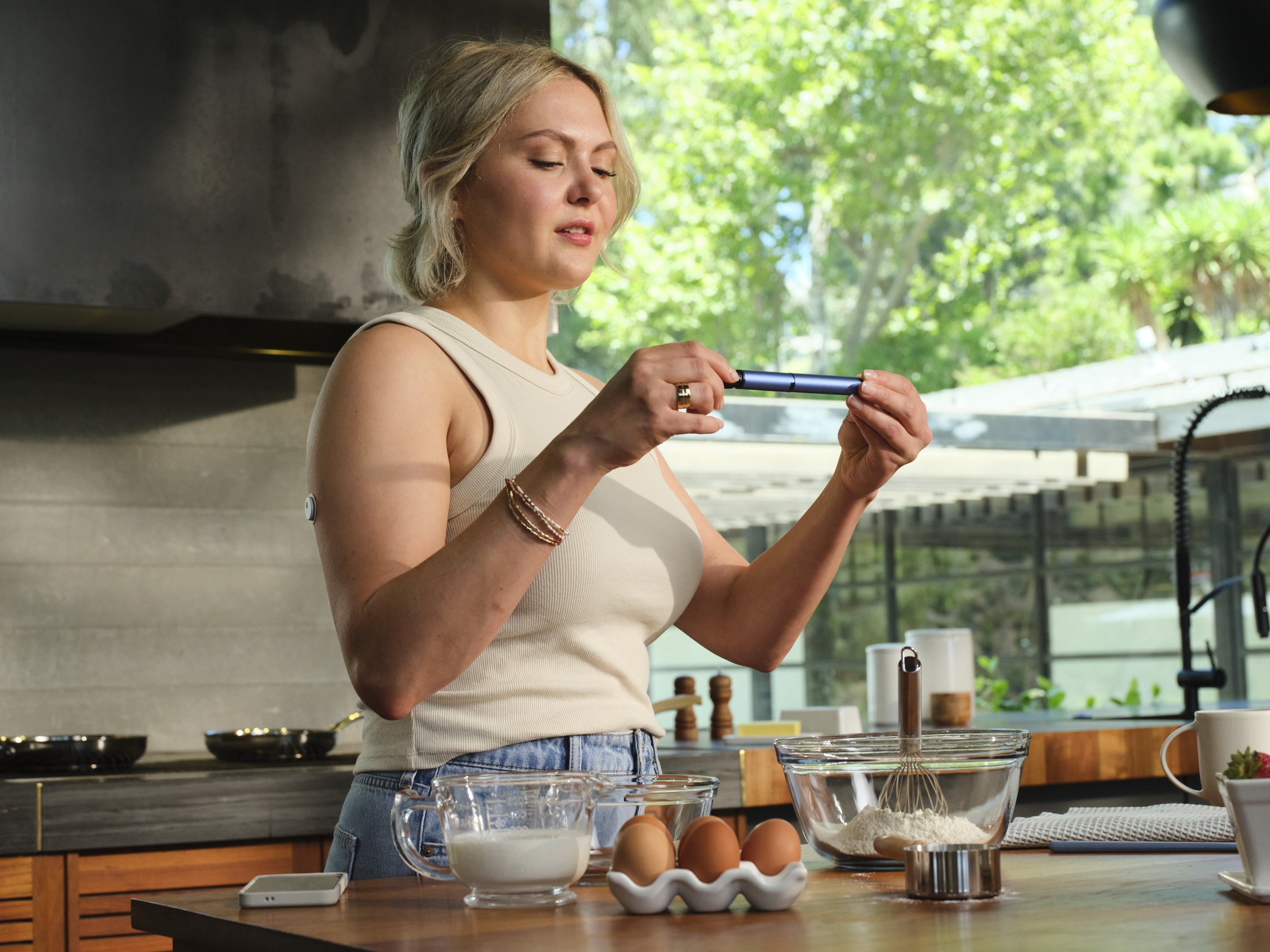Julia_Breakfast_InPen_0182.jpg
