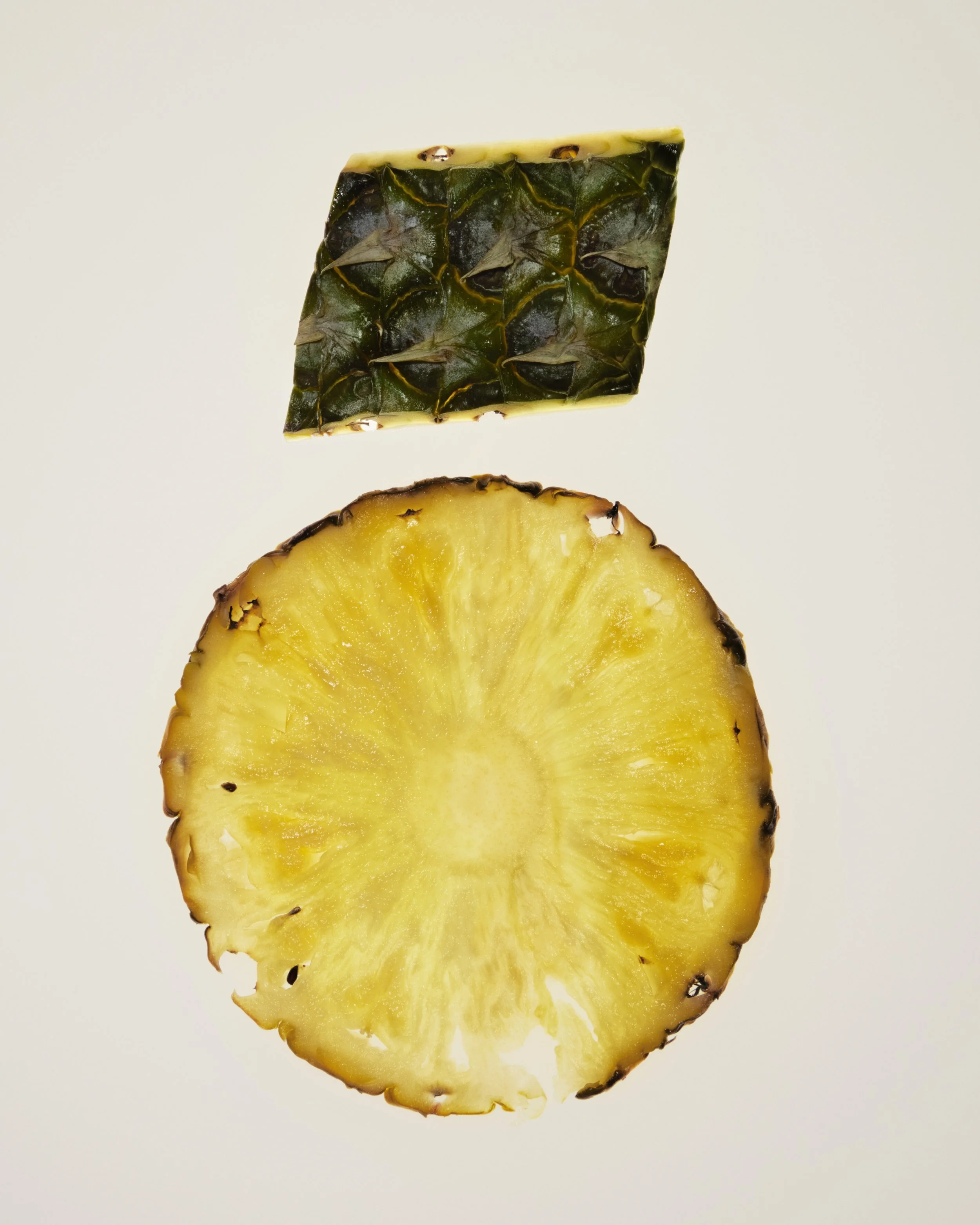 08_Pineapple_Fruit_COMP-FINAL.jpg