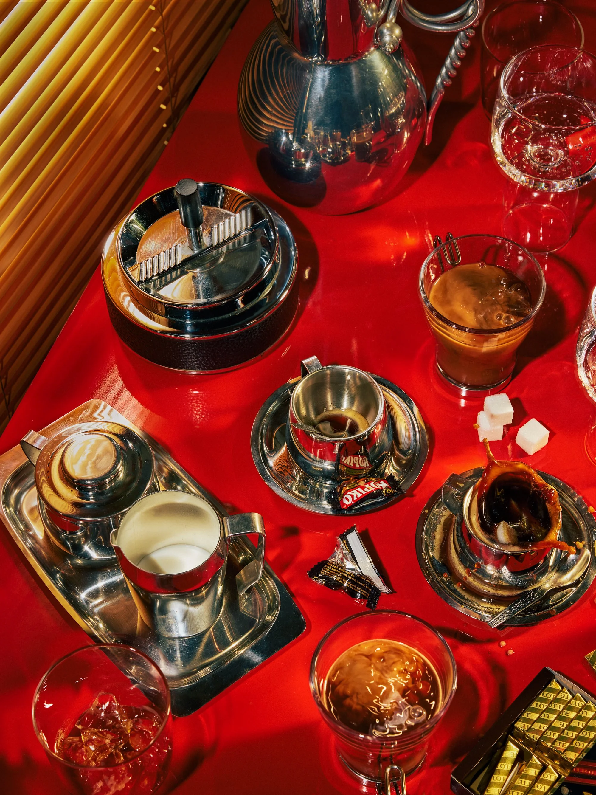RedCoffee01.jpg