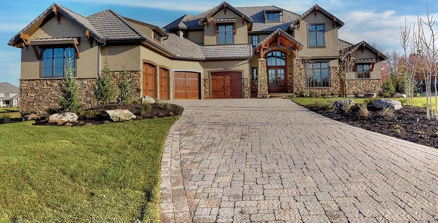 Creating Curb Appeal With Natural Stone