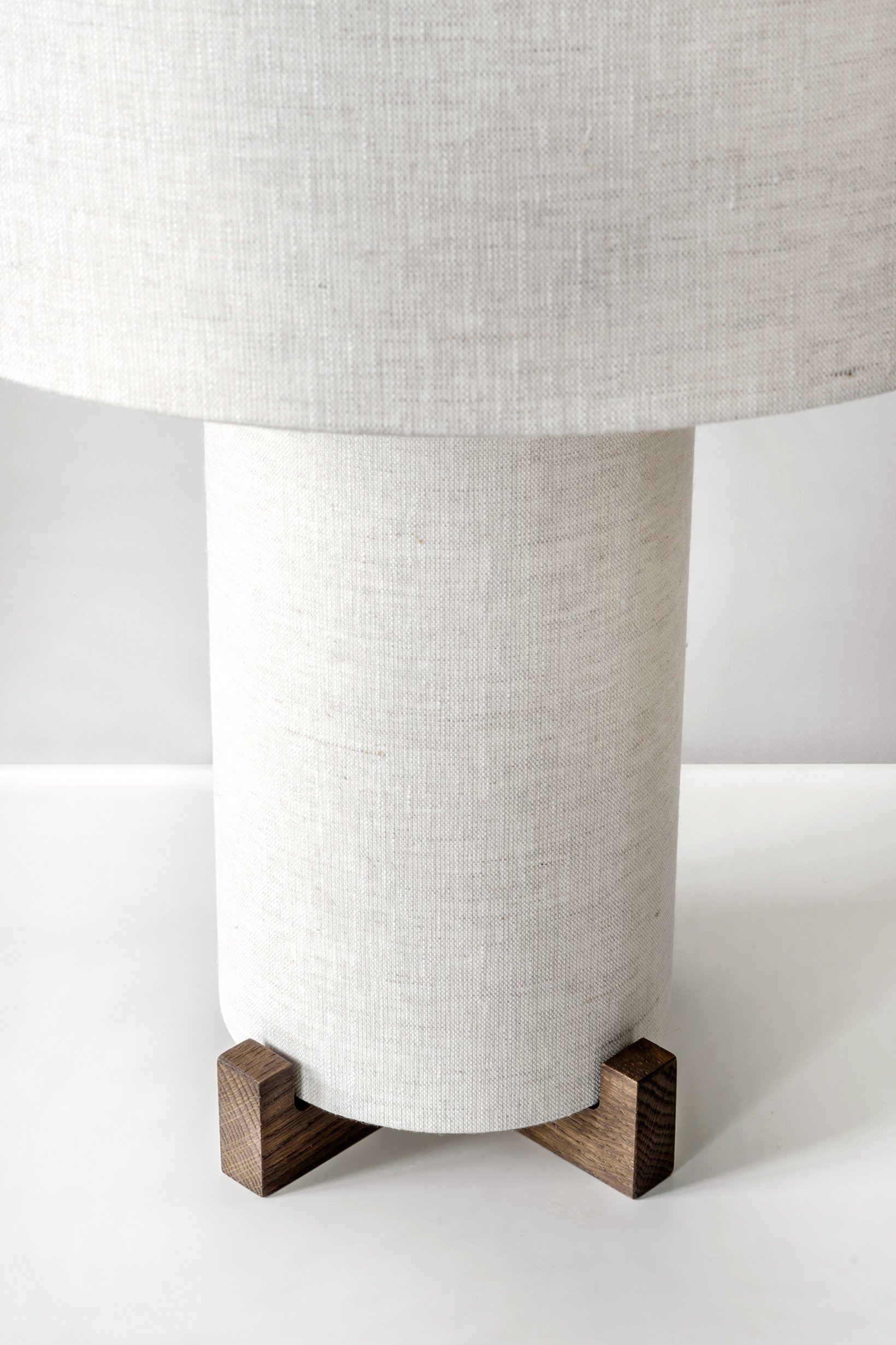 NOTCH table lamp