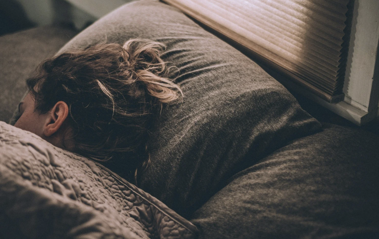 Chasing Sleeping Beauty: Food, Habits, and Natural Ways to Improve Sleep