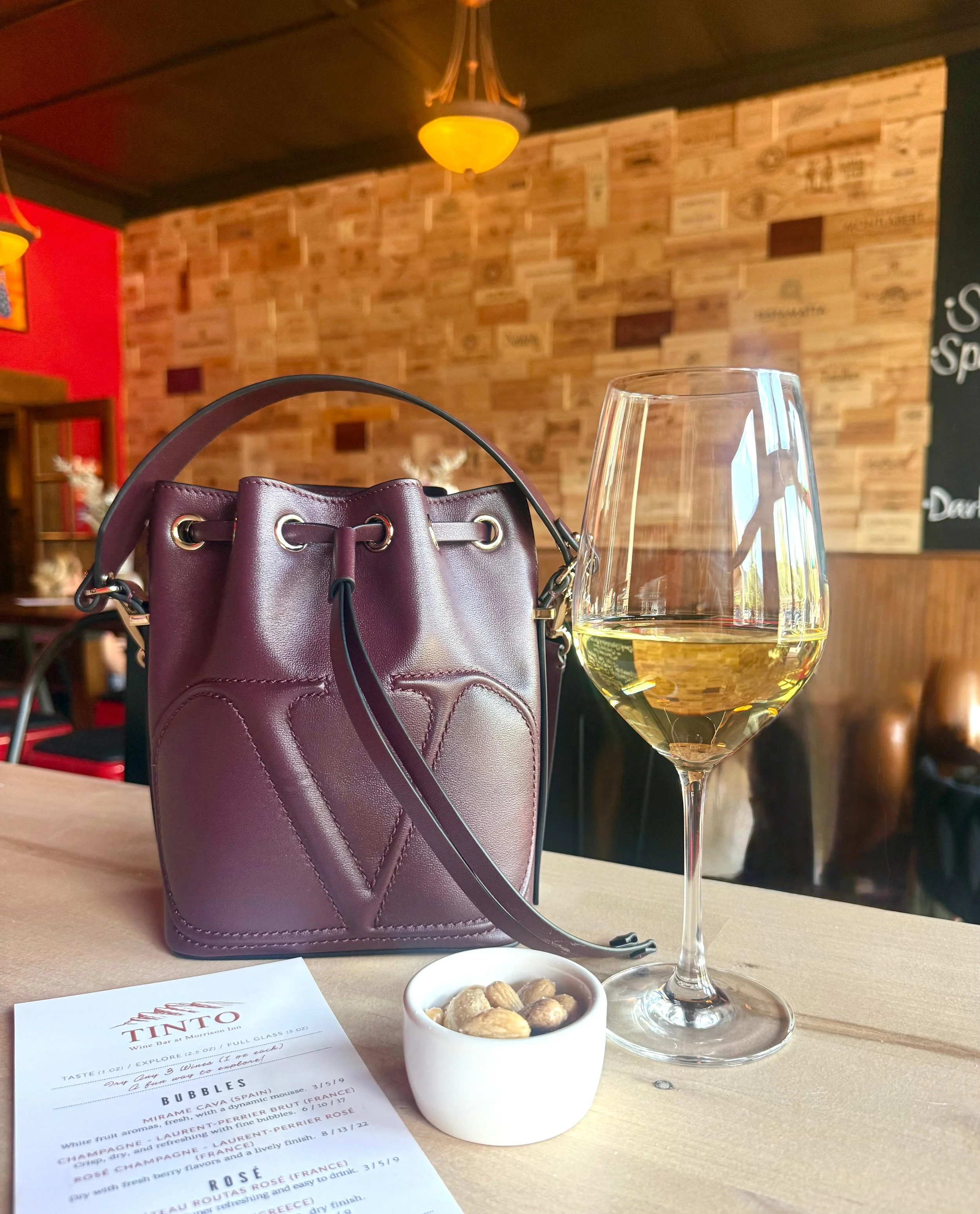 White_Wine.jpg
