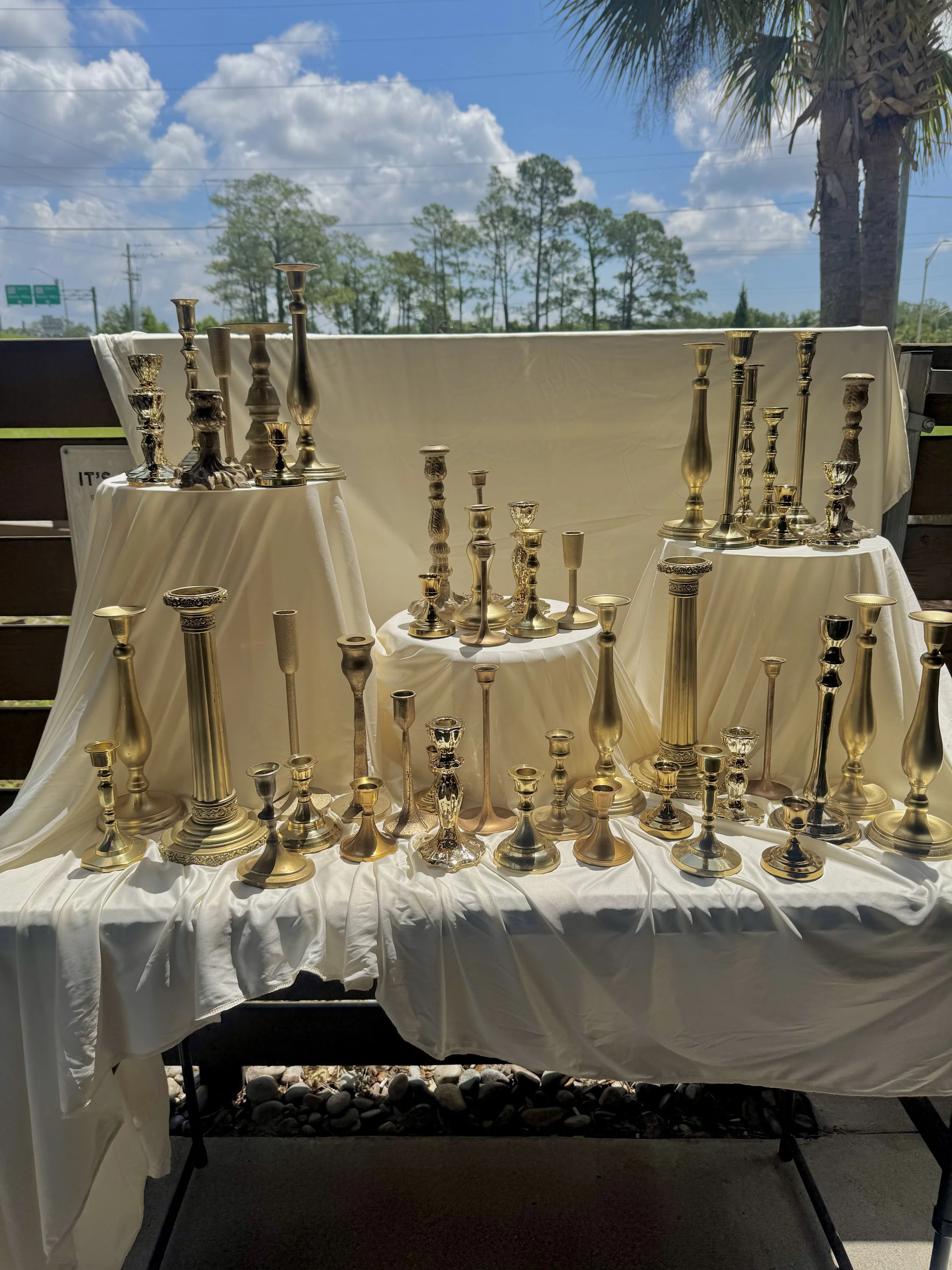 Assorted brass candlesticks