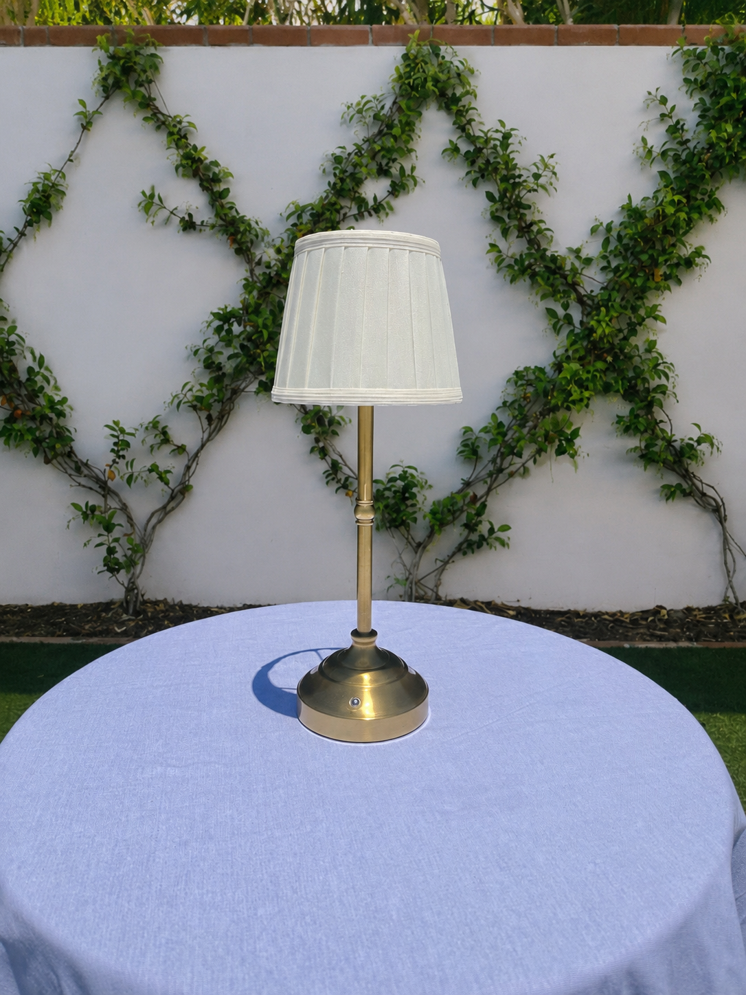 Ivory & gold cordless table lamps