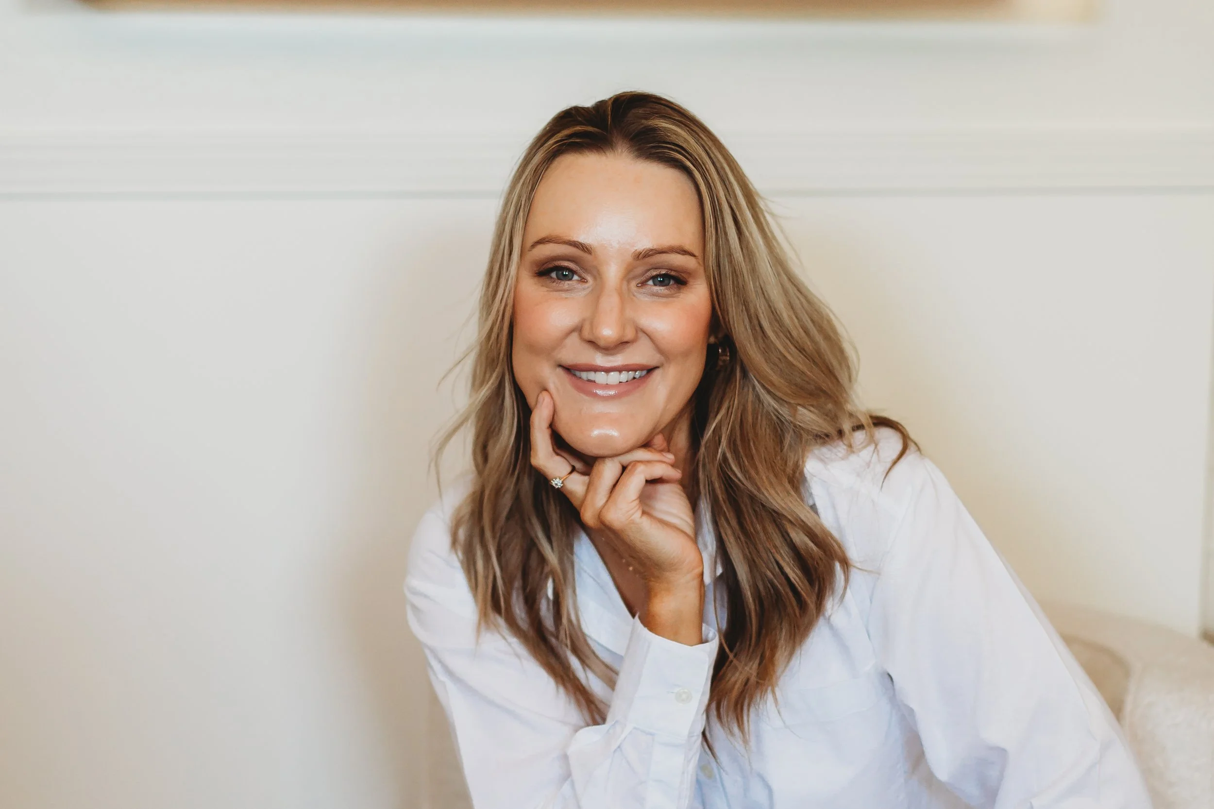 Northern California esthetician Lysanna Rangel providing luxury skincare services