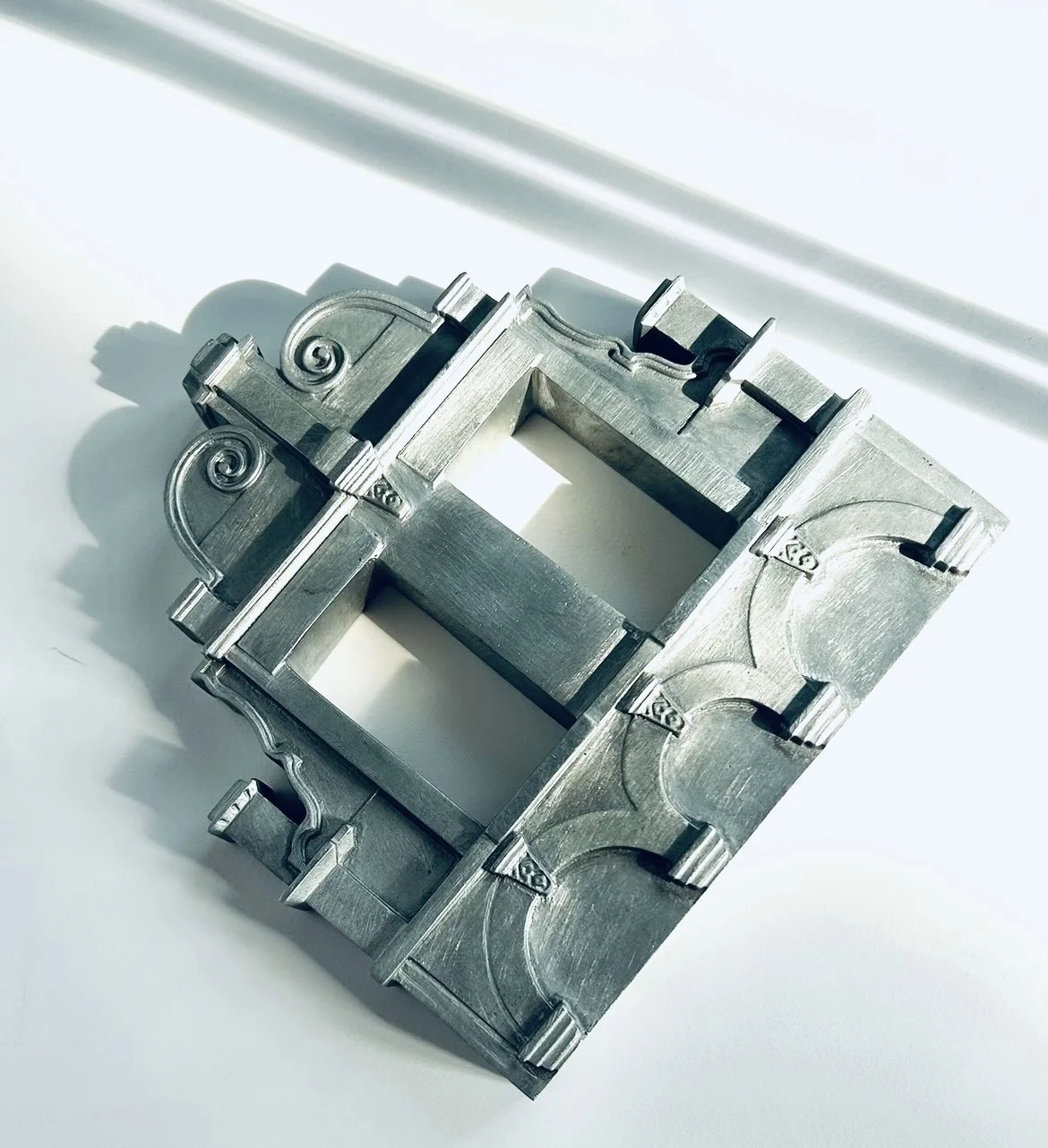 fragments-Building-sculpture-02.jpg