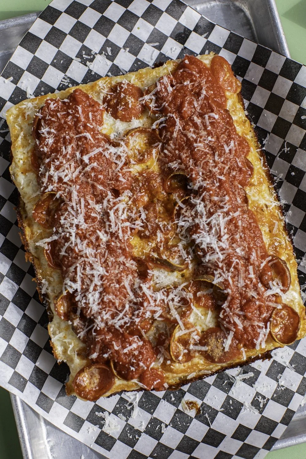 Grande cheese, pepperoni, Cali vine-ripened tomato sauce, caramelized cheese skirt