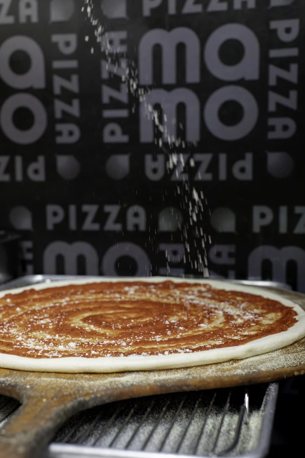 pizza-mamo-kitchen-pizza-making-process-chinatown-honolulu-chef.jpg