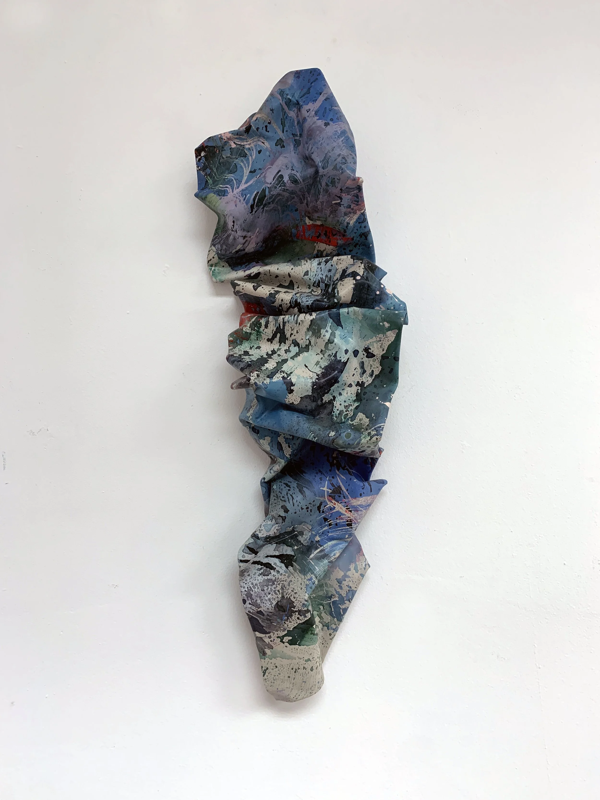 
'Hush no.3'
29"x8.5"x5”, Cast acrylic skin,aluminum, 2021