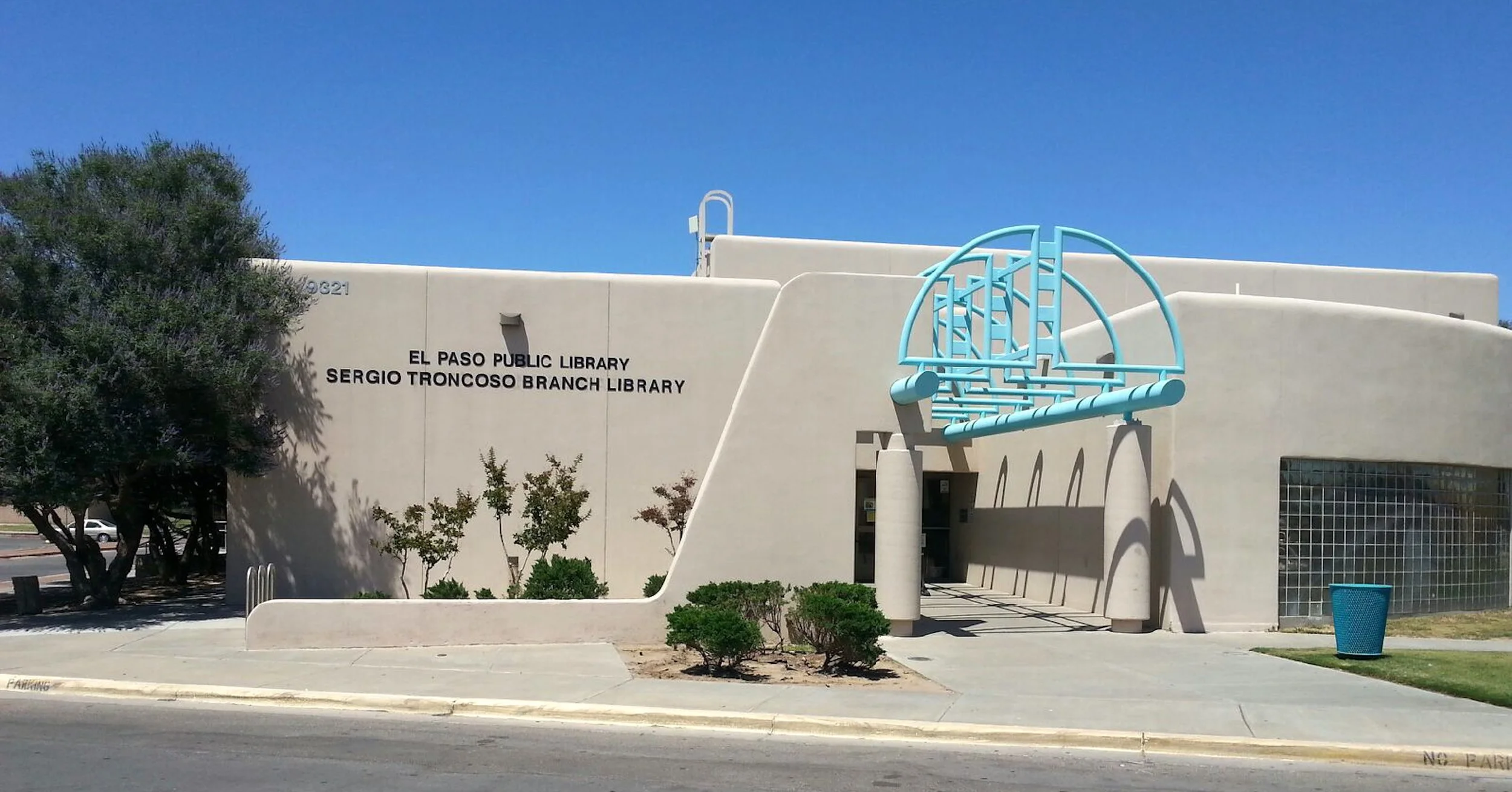 El Paso Public Library, Sergio Troncoso Branch Library, 9321 Alameda Avenue, El Paso, Texas, 79907. (Creative Commons License for photograph: CC BY-SA 4.0)