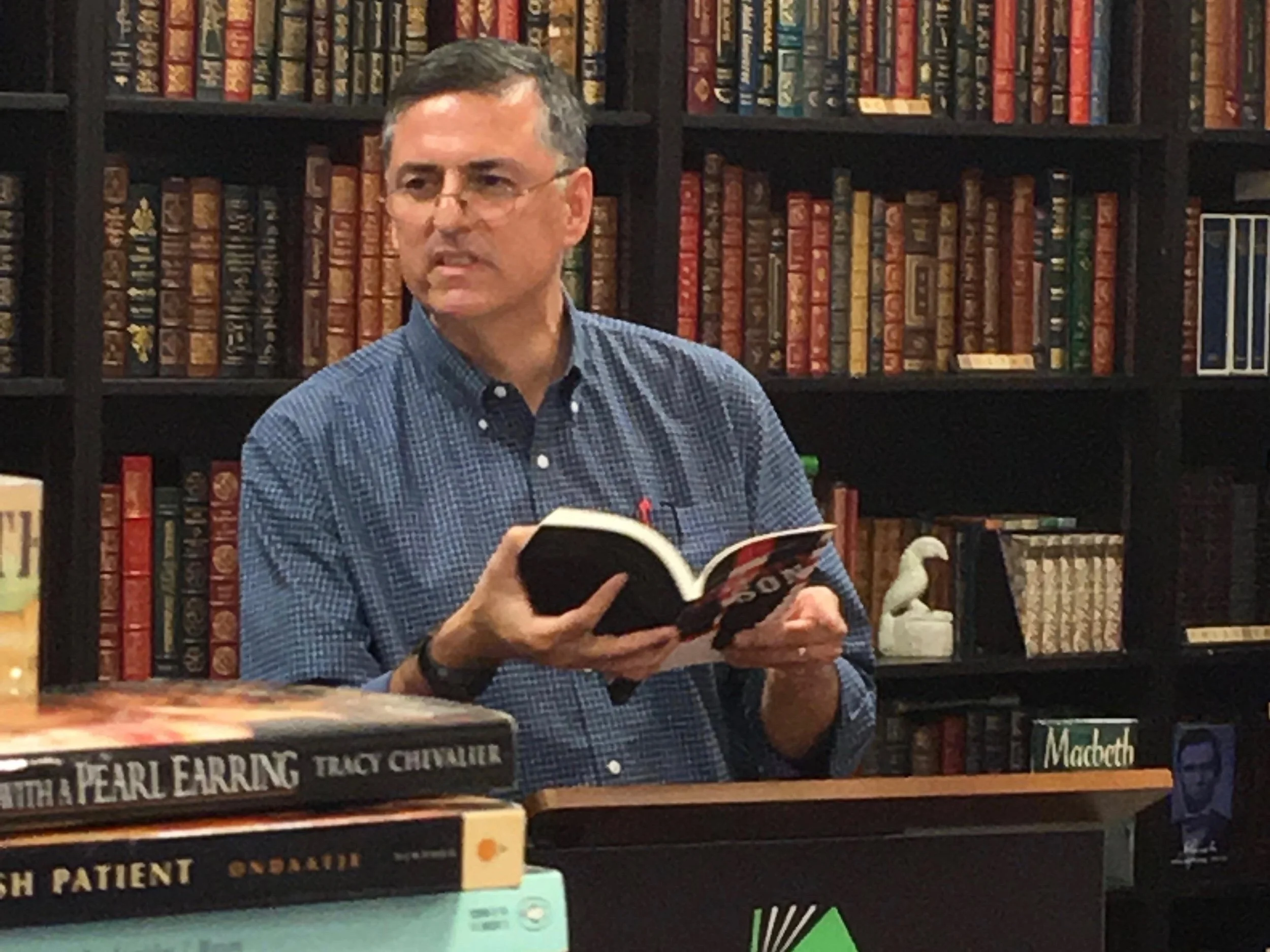 Sergio Troncoso reading at Literarity Book Shop in El Paso, TX, 2019.