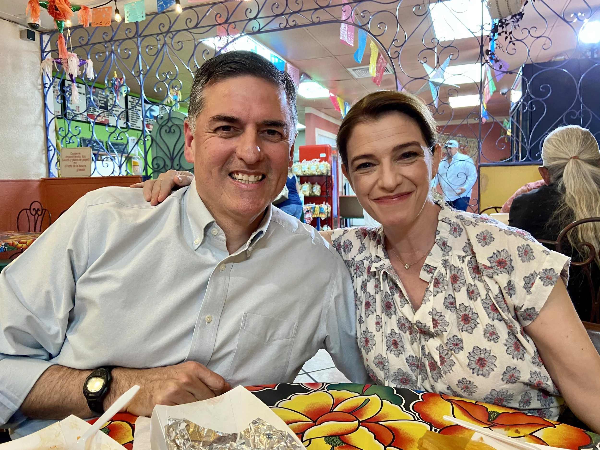 Sergio Troncoso and Pati Jinich at La Tapatia in Ysleta, TX, 2021.
