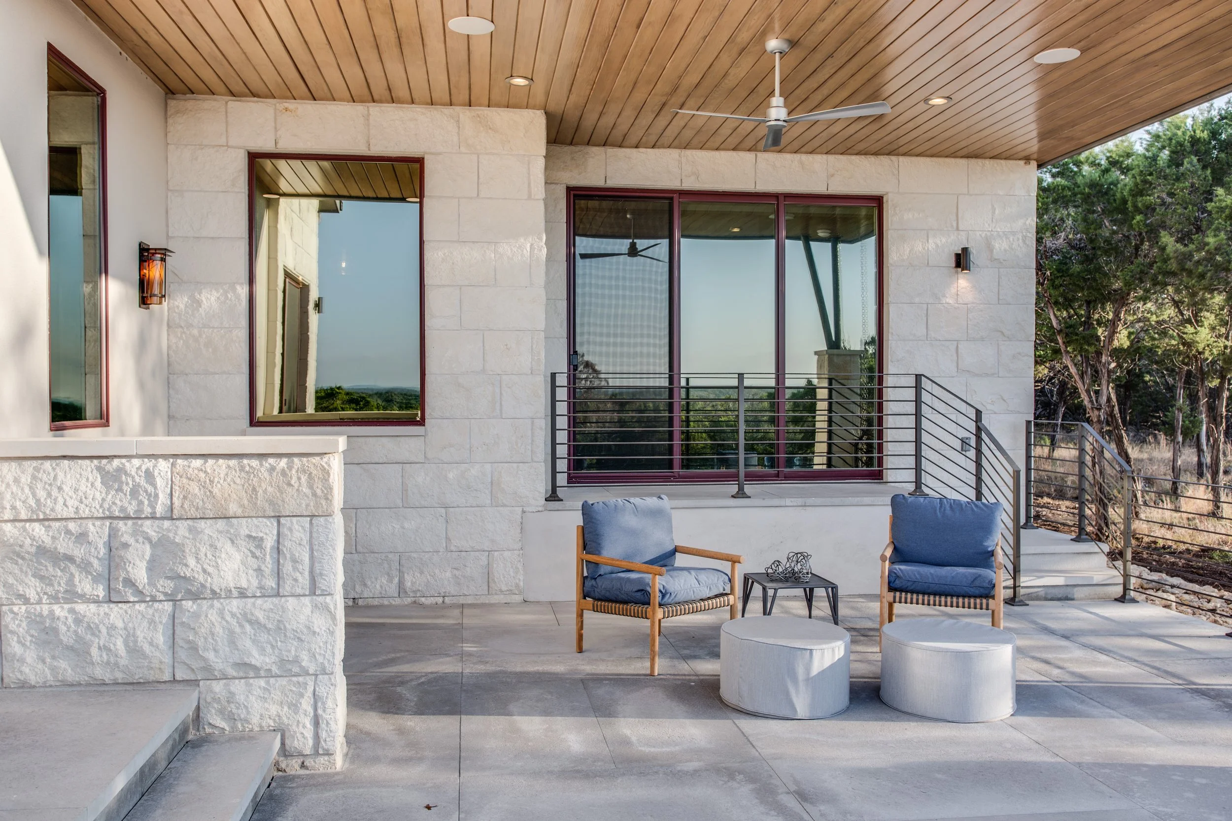 MangumBuilders_FisherTrail_ModernBuild06.jpg