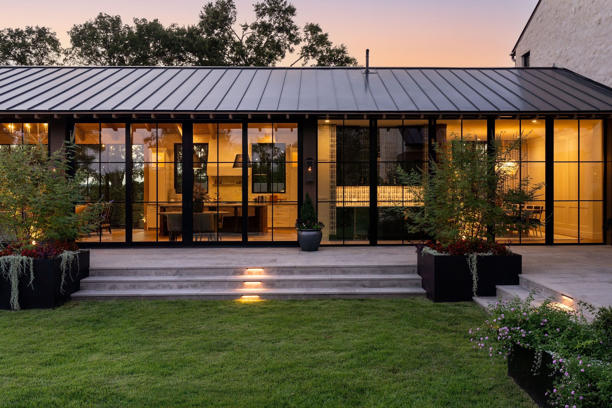 MangumBuilders_Bluffview_ModernBuild17.jpg