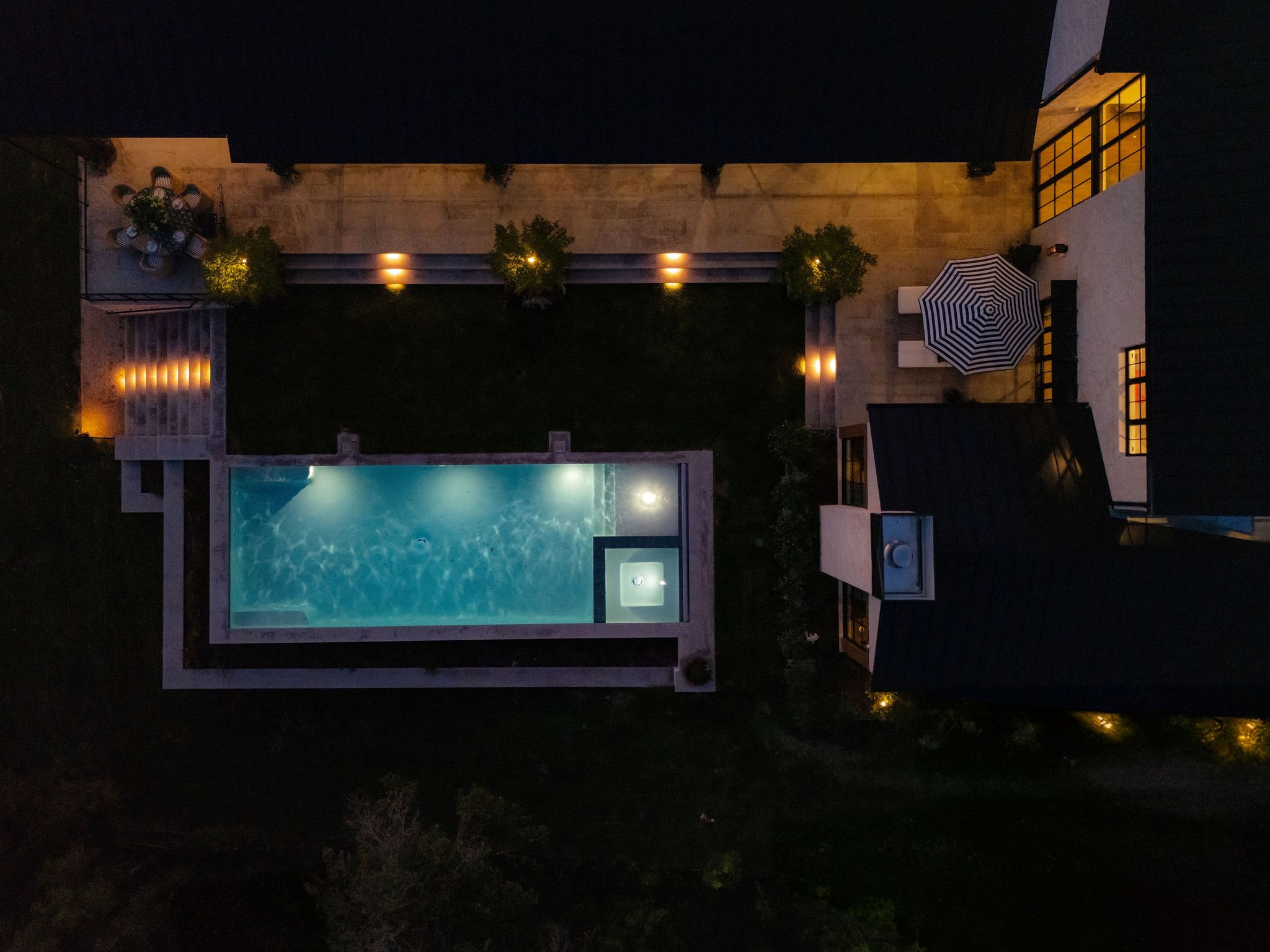 MangumBuilders_Bluffview_ModernBuild28.jpg