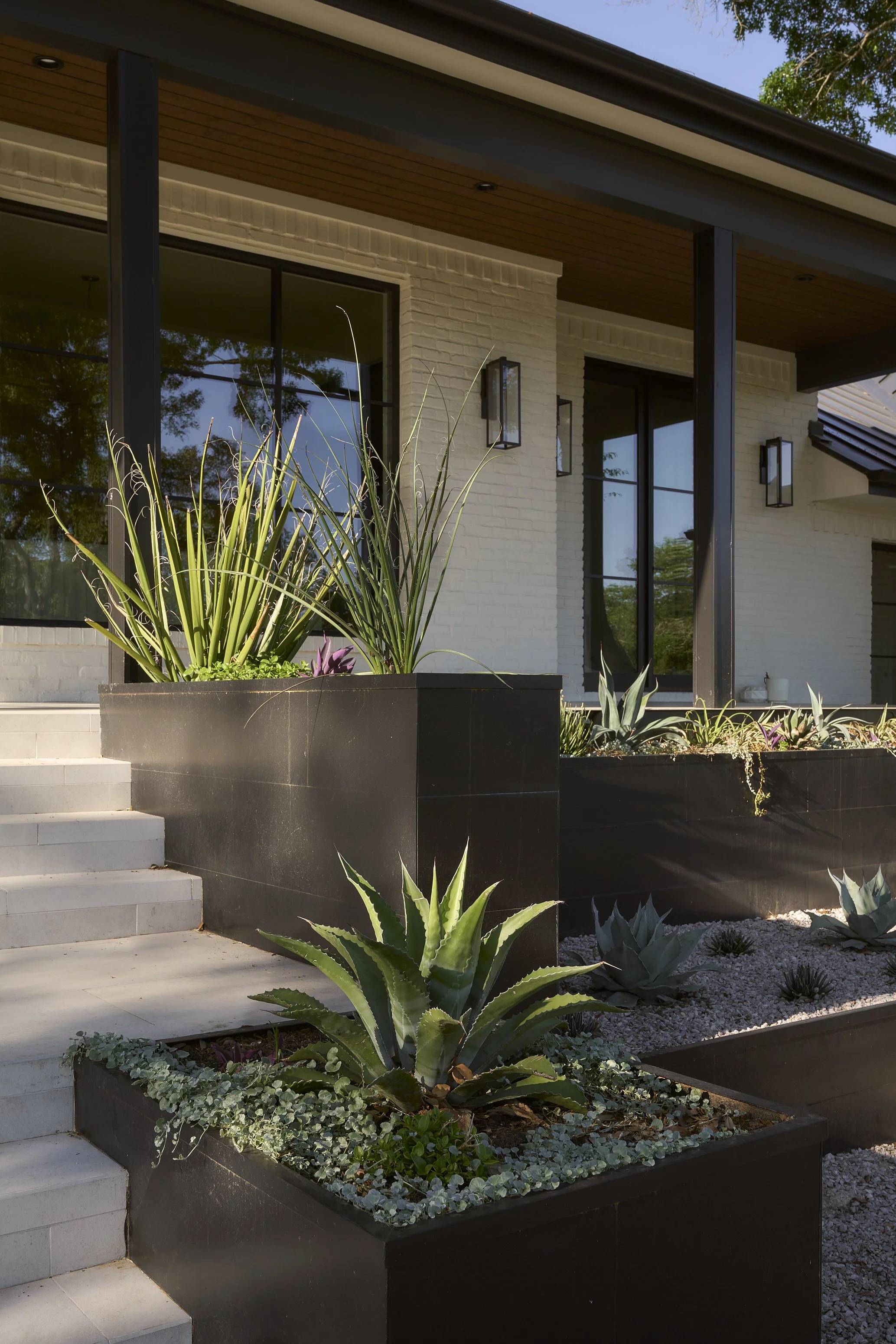 MangumBuilders_LostCreek_ModernHomeBuild14.jpg