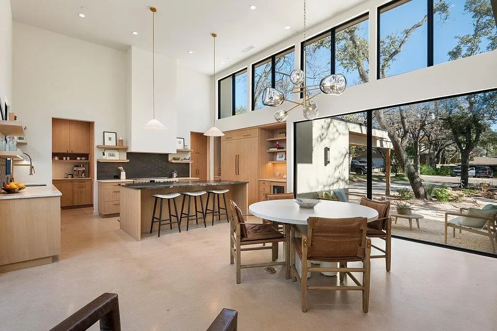 MangumBuilders_Westgate_ModernBuild03.webp