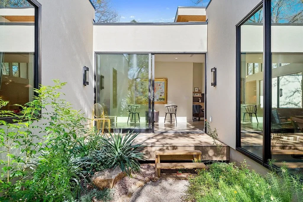 MangumBuilders_Westgate_ModernBuild01.webp