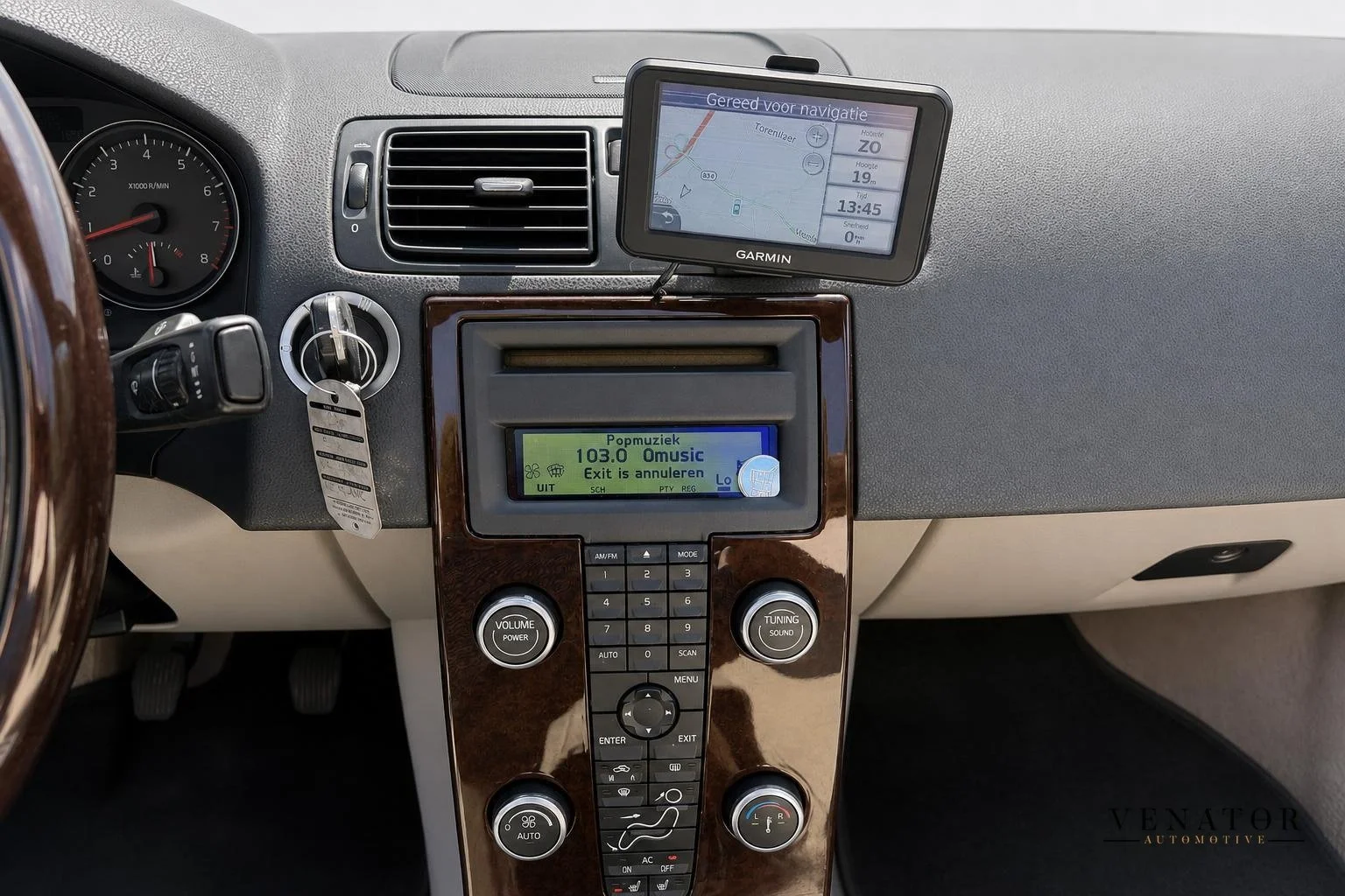 volvo-c70-cabrio-13.jpg