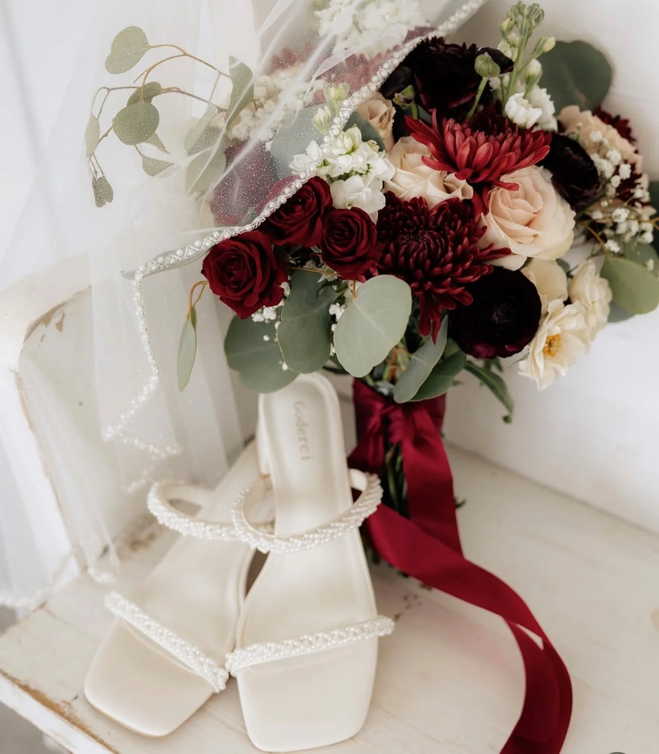 Cait Bouquet Still.jpg