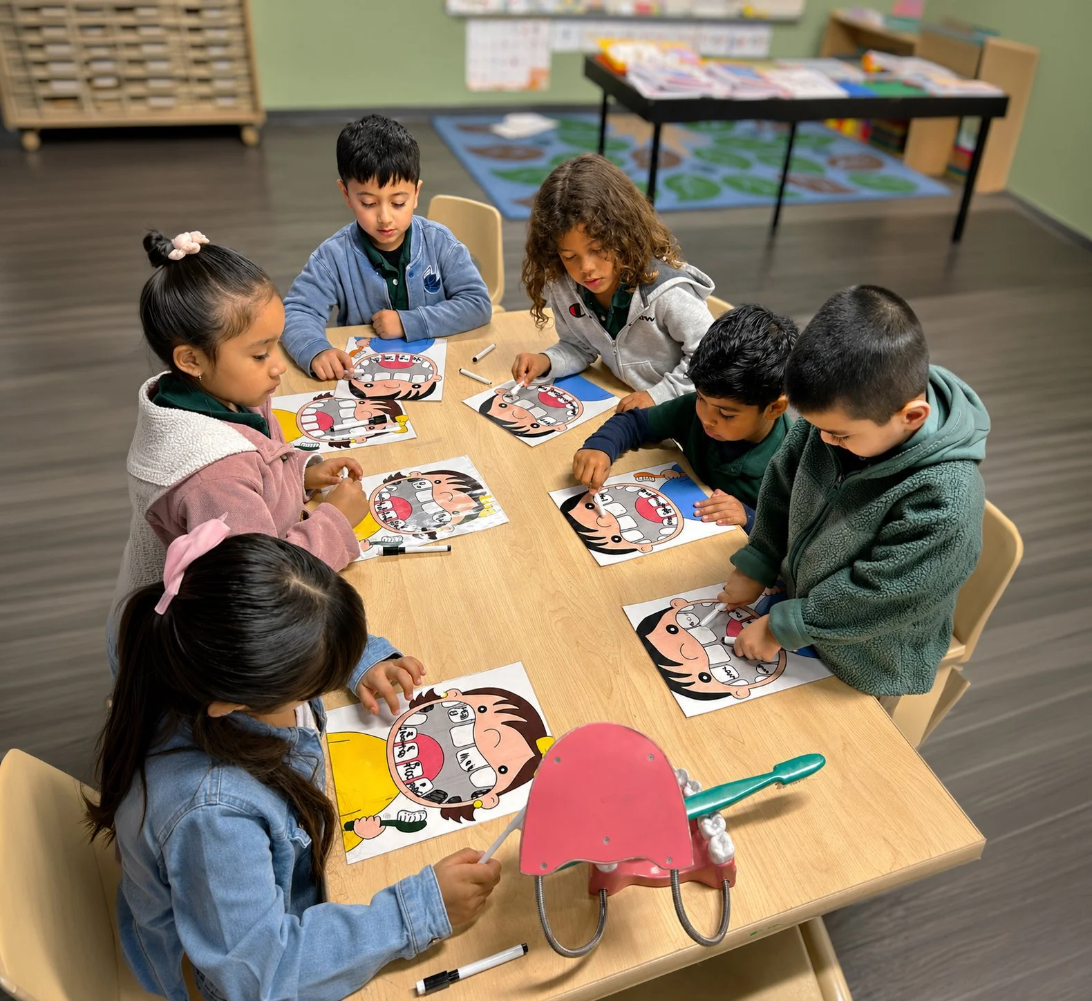 TOL-dentist-group-activity-1.jpg