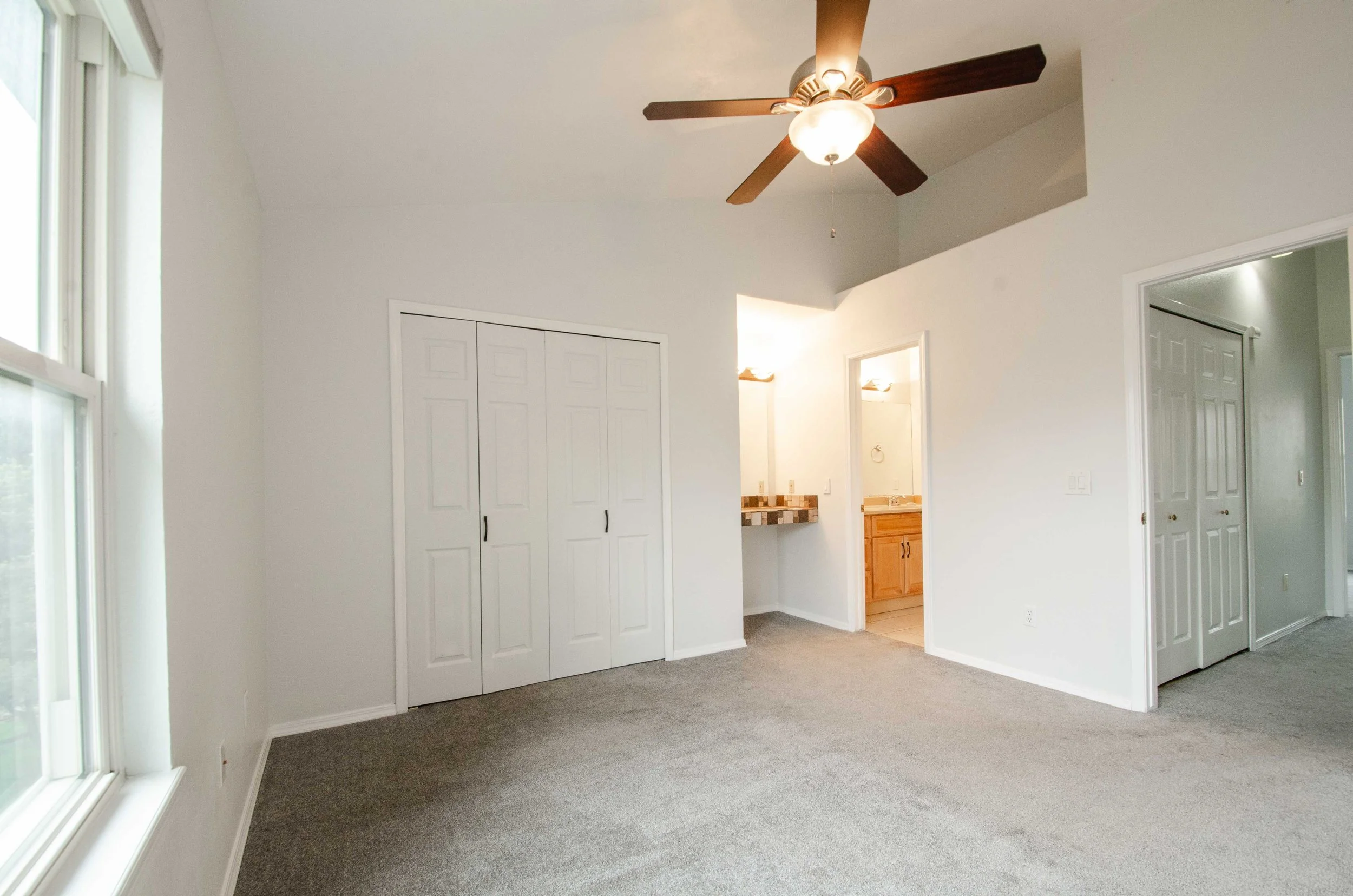 27 1st Bedroom.jpg
