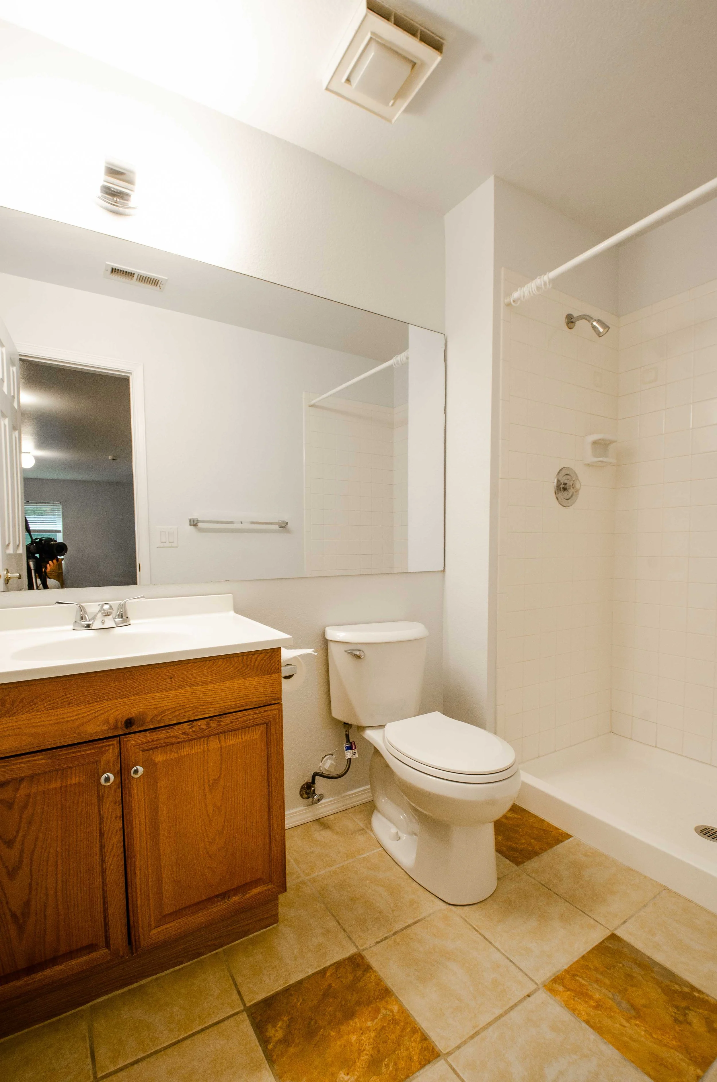 43 Basement Bathroom.jpg
