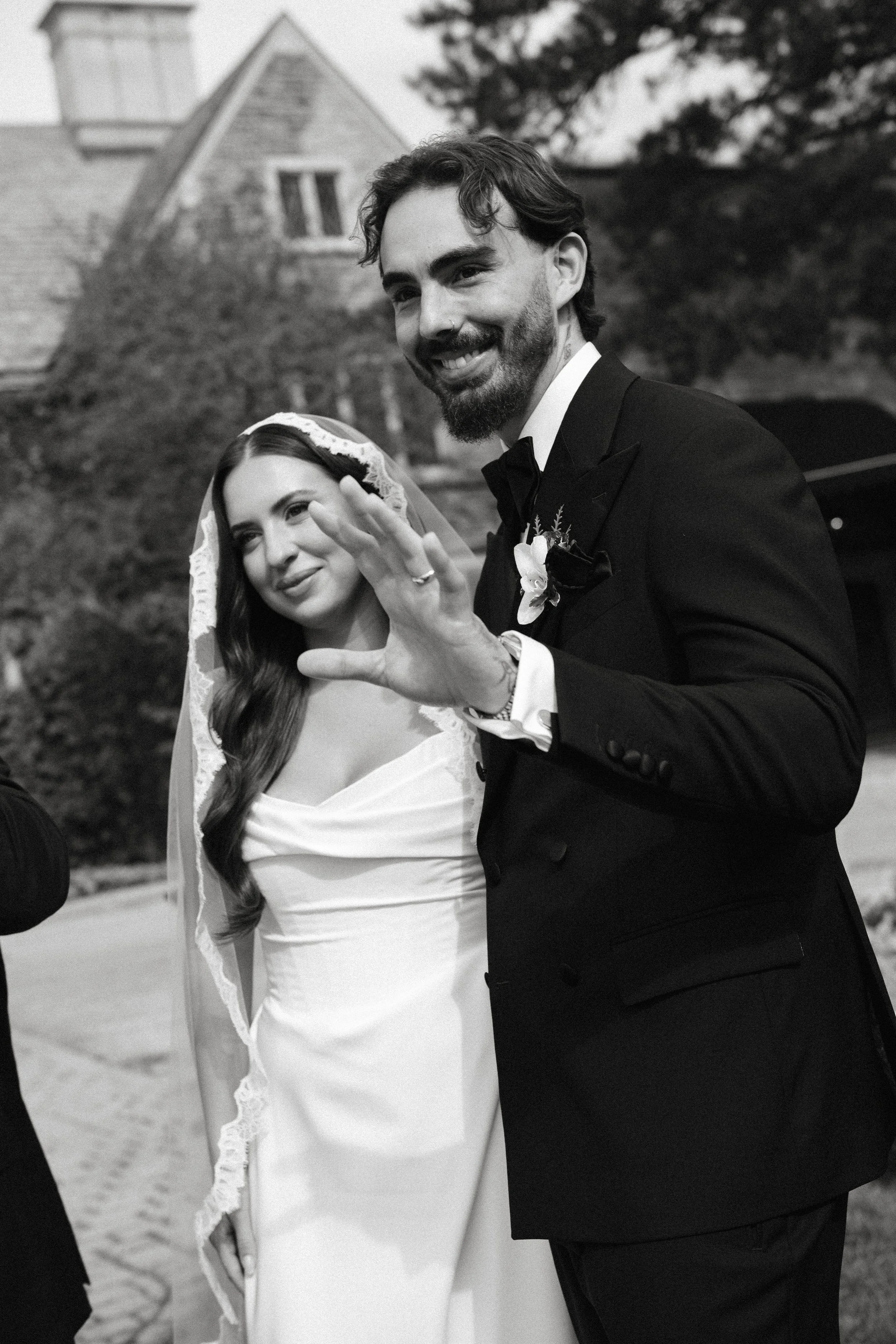Celia&Dante-WeddingPreview-42 (1).jpg