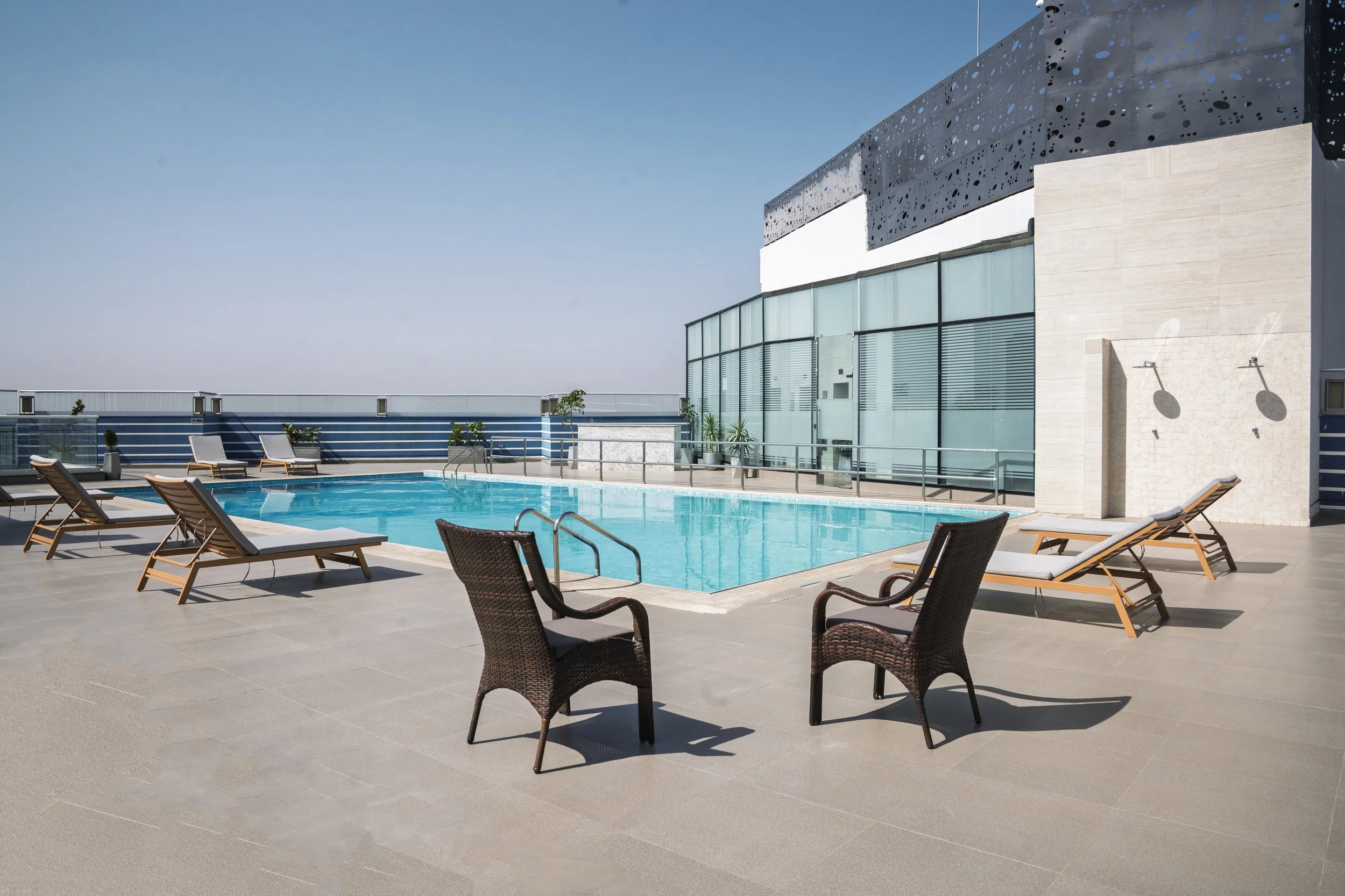 2026- Africana Residence Swimming Pool05.jpg