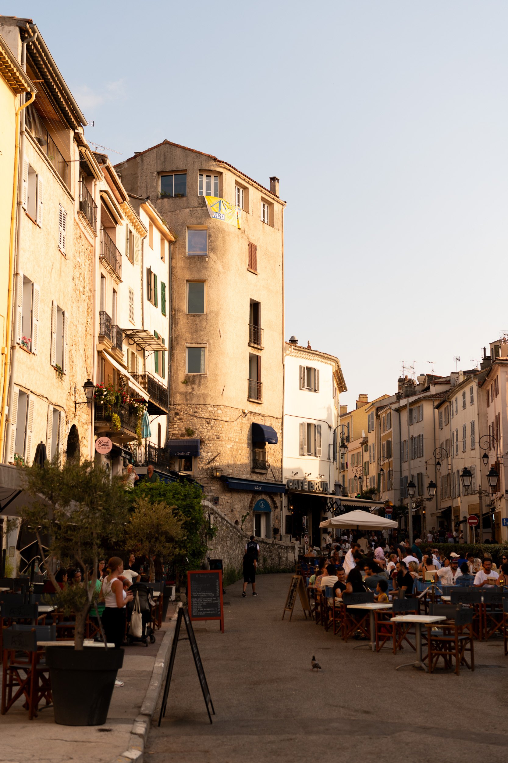 Joe Zlatnik destination photographer - French village square at golden hour Provence