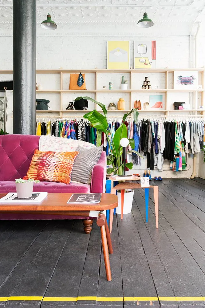 tictail interior with sofa.png
