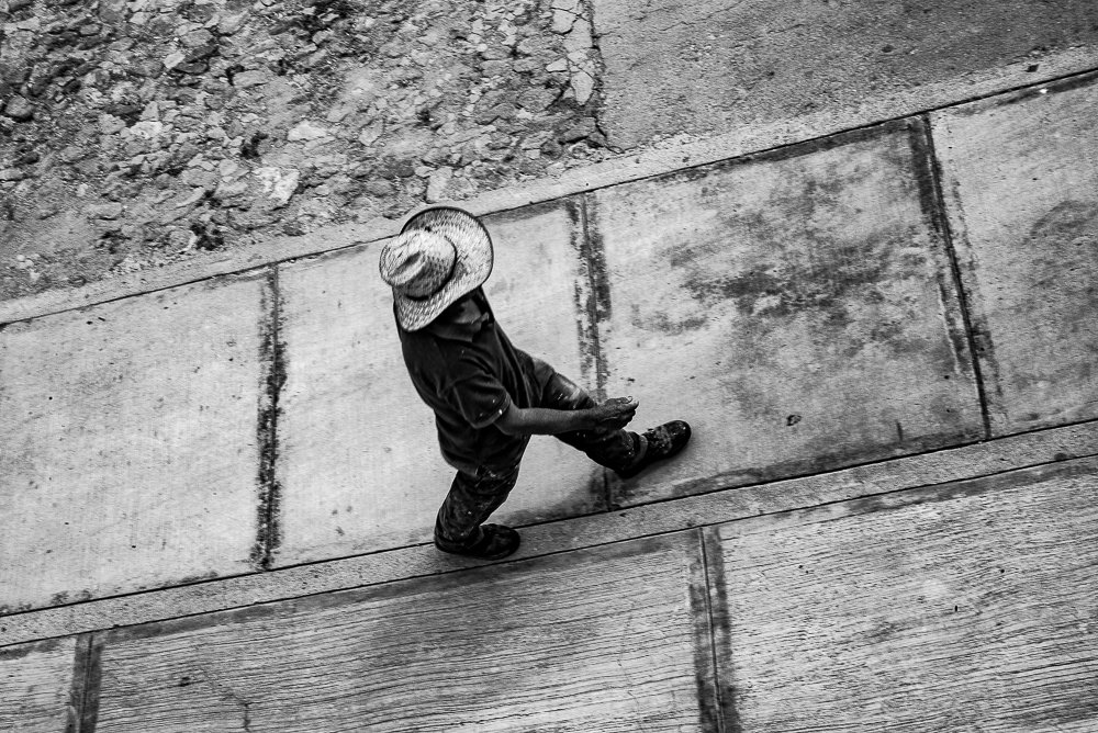 WALKING WORKER, SMDA.jpg