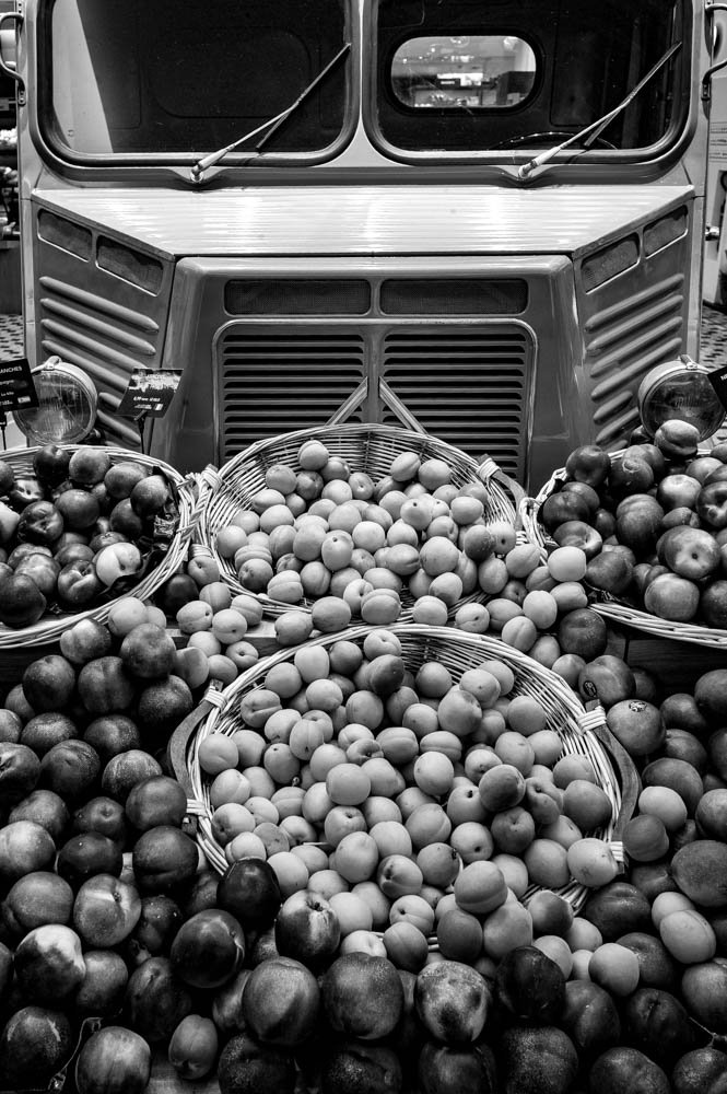 STONE FRUIT, LE BON MARCHE.jpg
