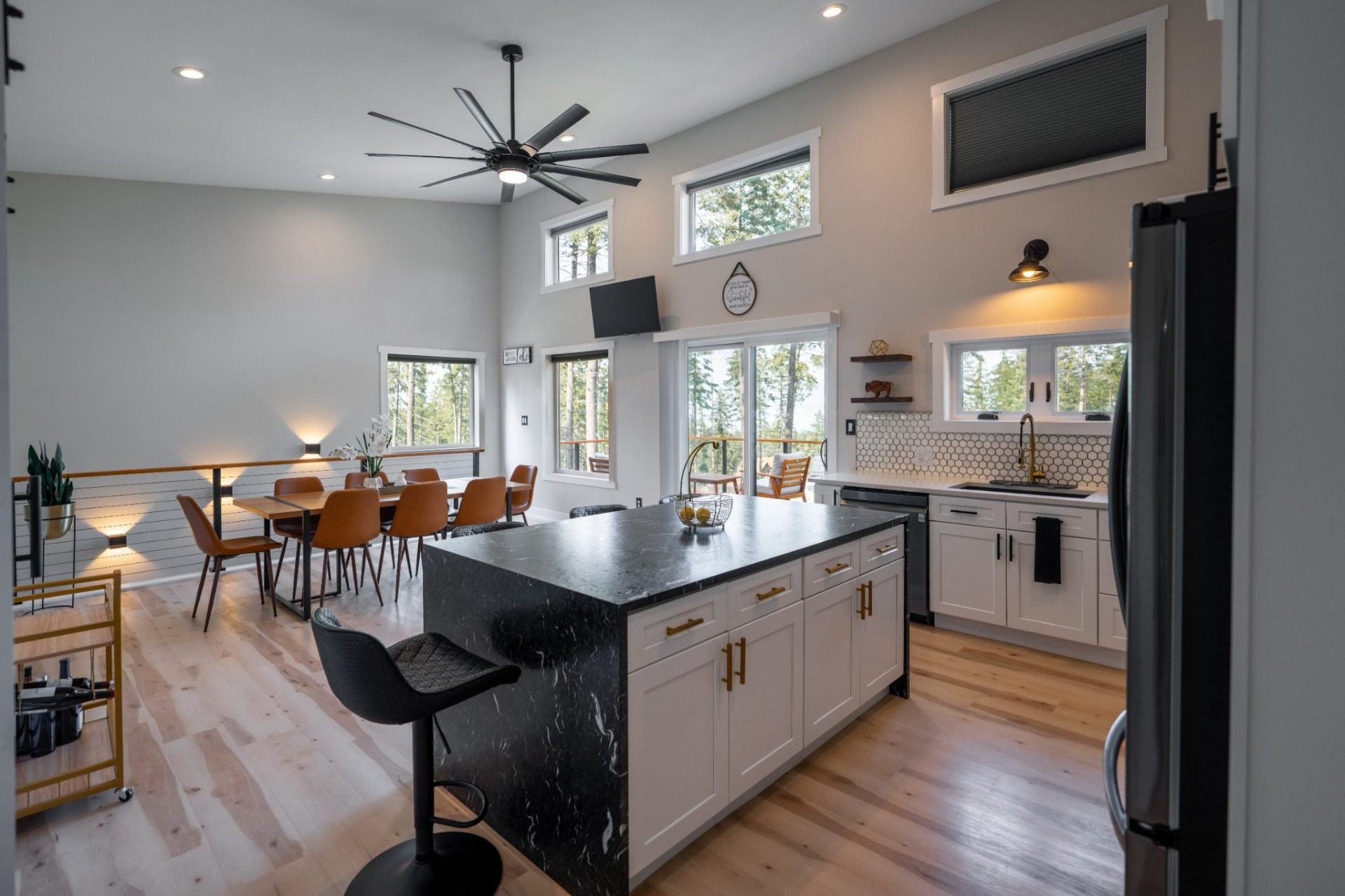 KITCHEN N DINING AREA.jpg