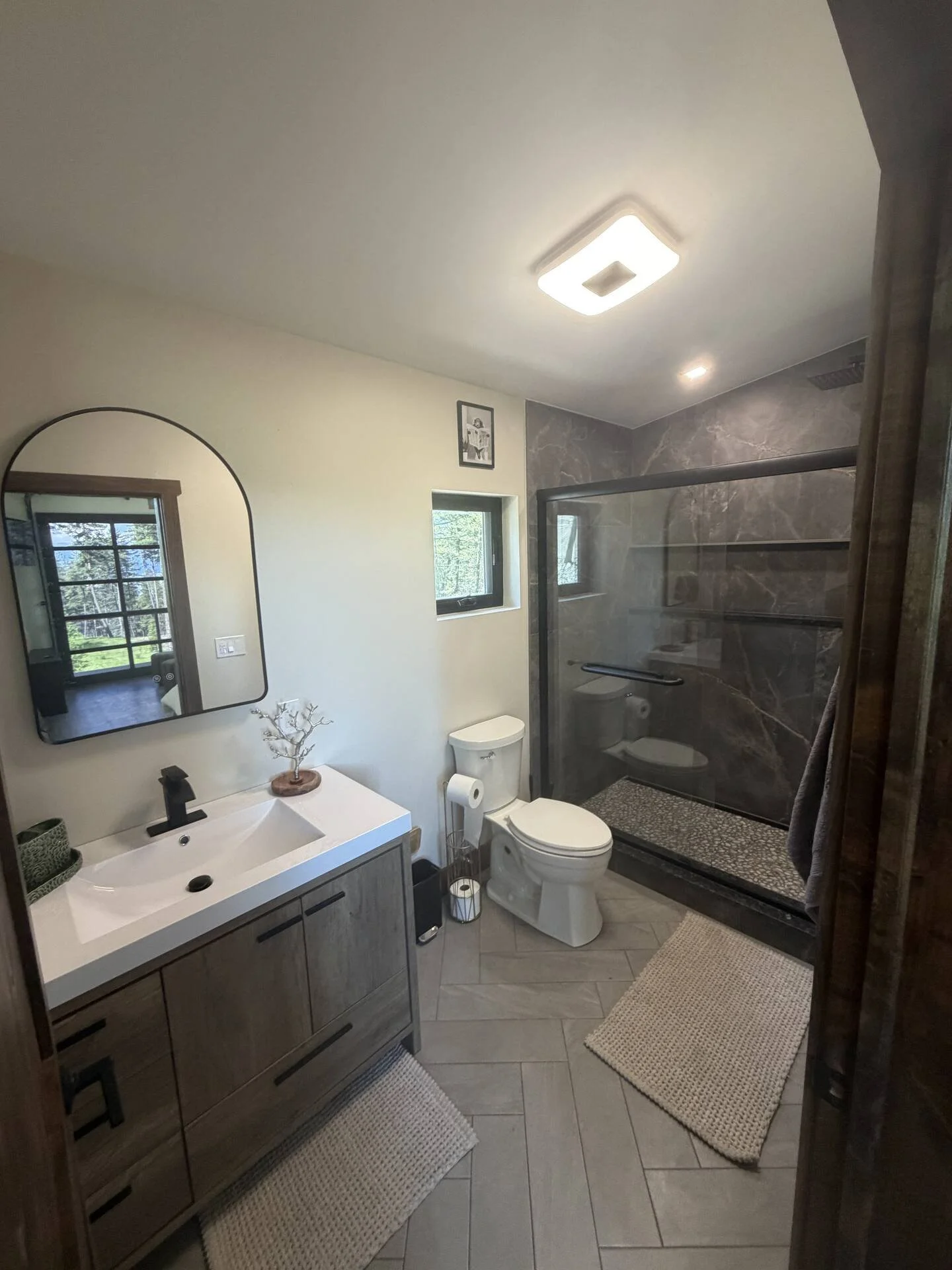 bathroom.jpeg