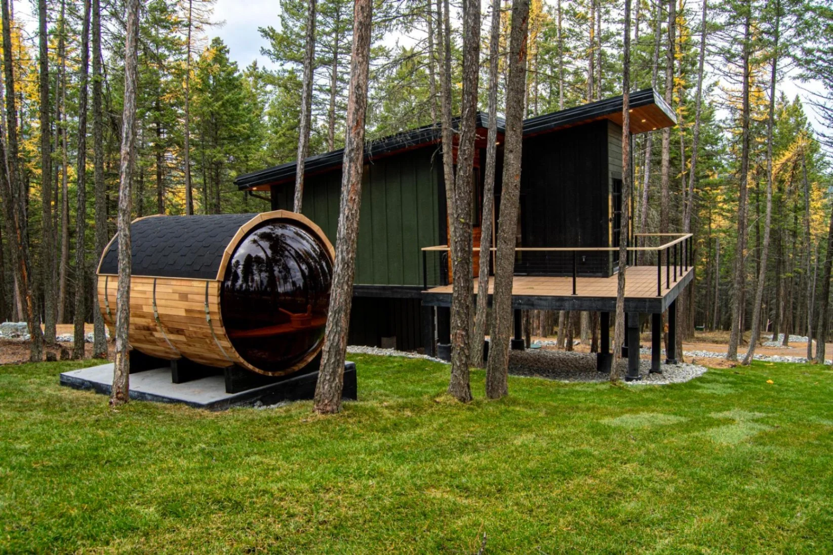 RIDGE WITH BARREL SAUNA.jpg