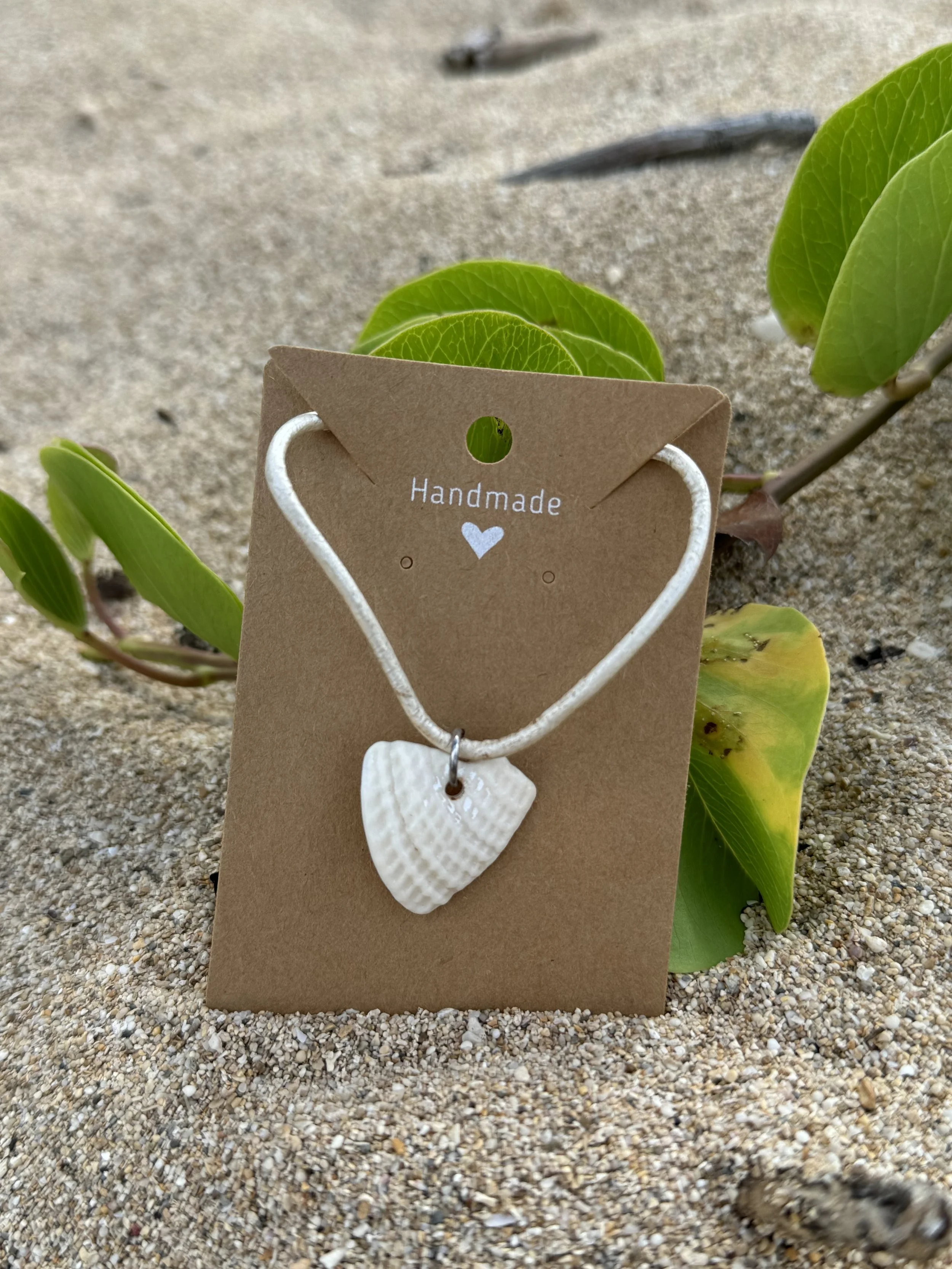 Oahu White Shell Pendant
