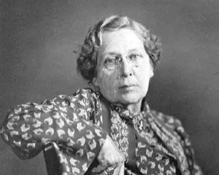 the woman who discovered PW8