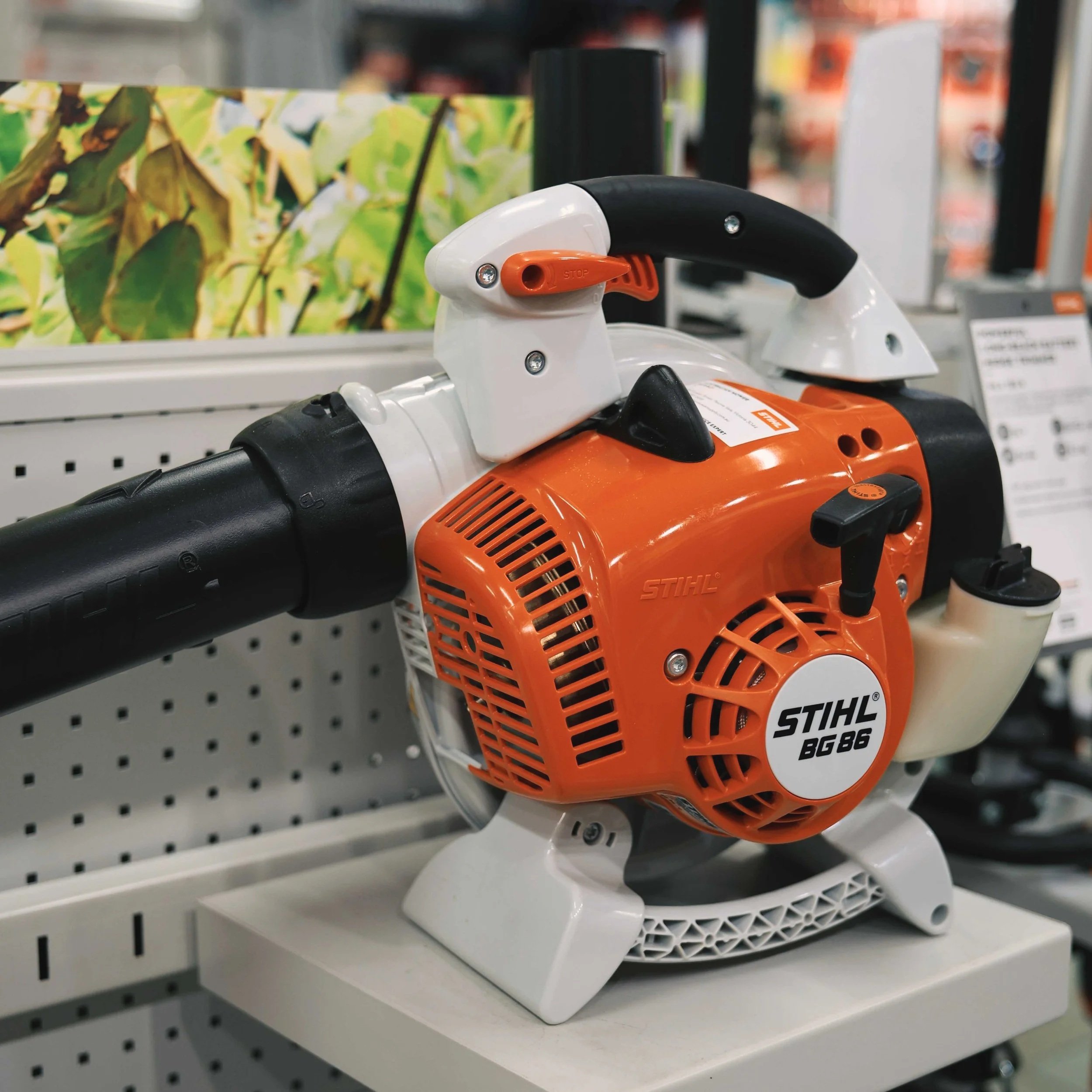 stihl petrol blower