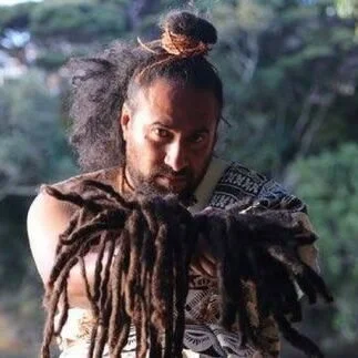 Daren Kamali: 2024 Established Pasifika Writers Residency