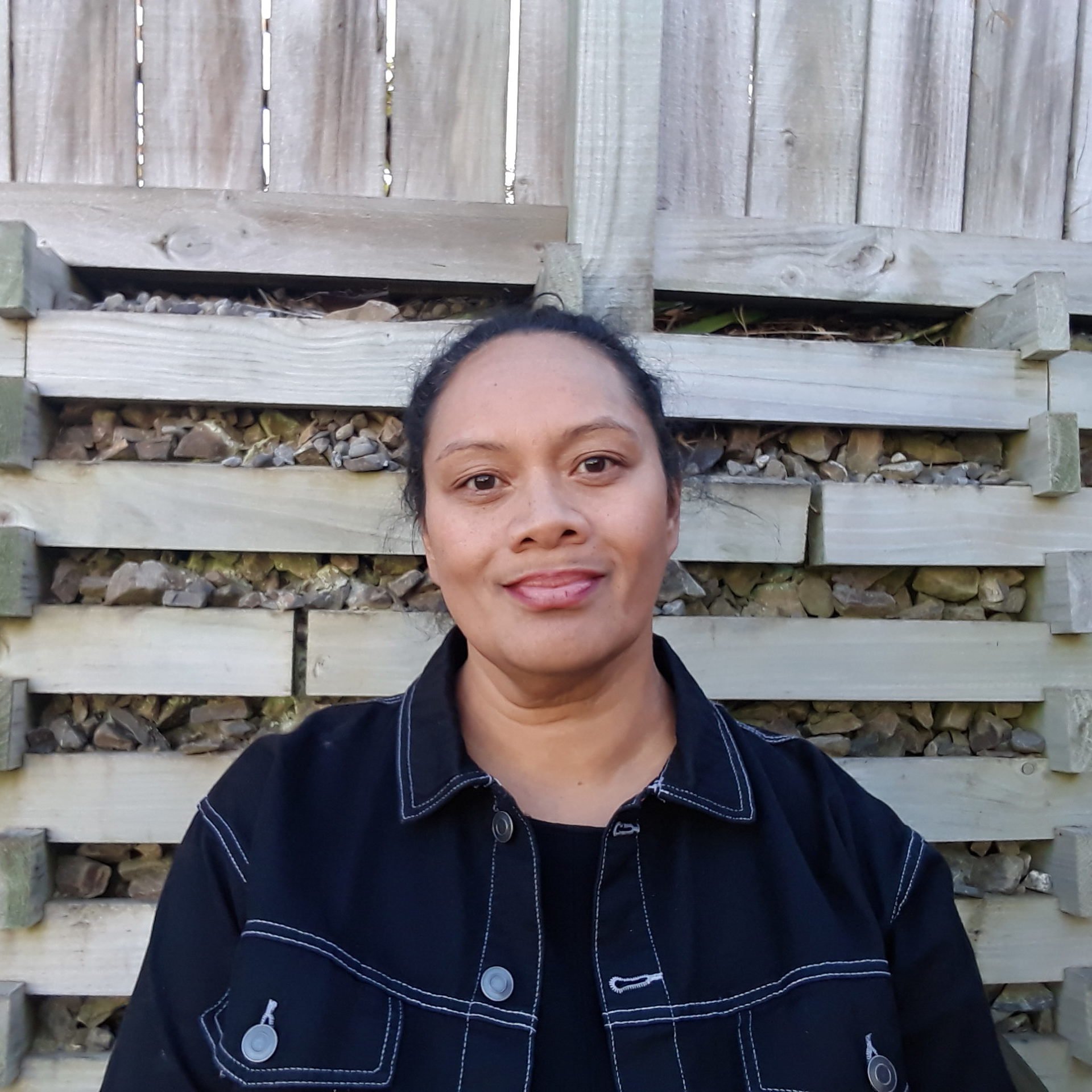 Maria Samuela: 2020  Emerging Pasifika Writers Residency