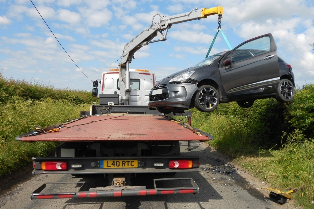 What Is Vehicle Recovery? Common Situations That May Require Recovery