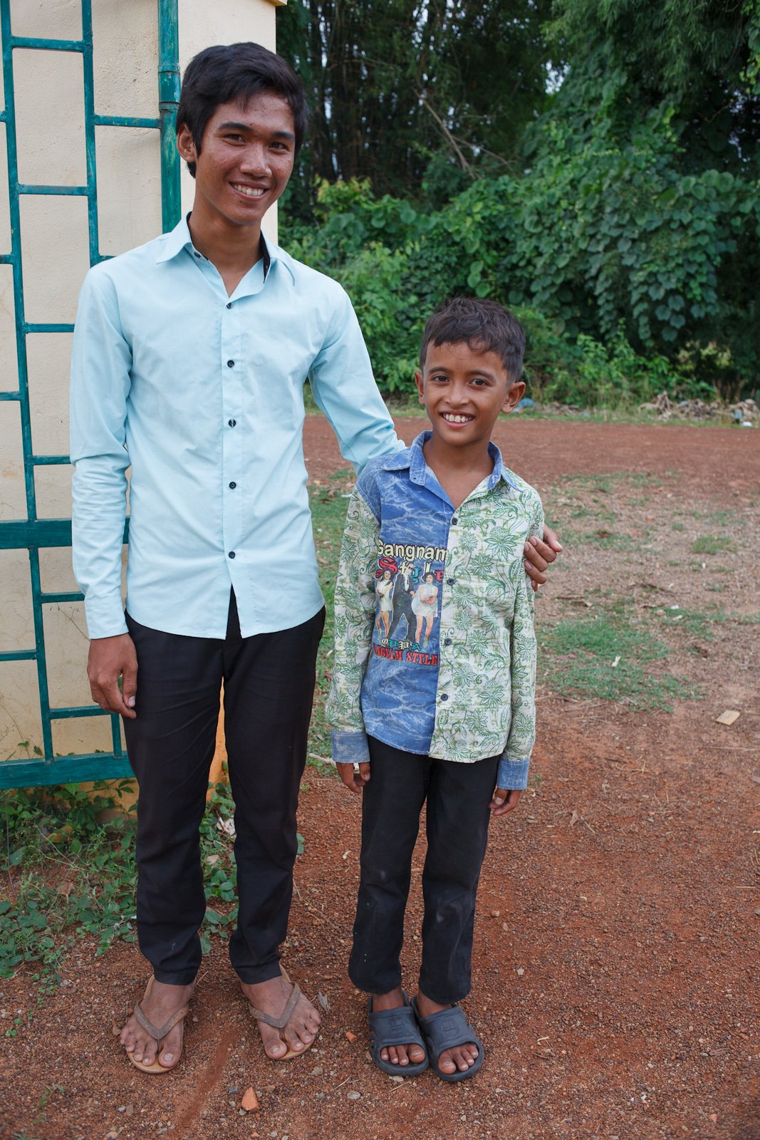 A little brother with his new Alongsider mentor
