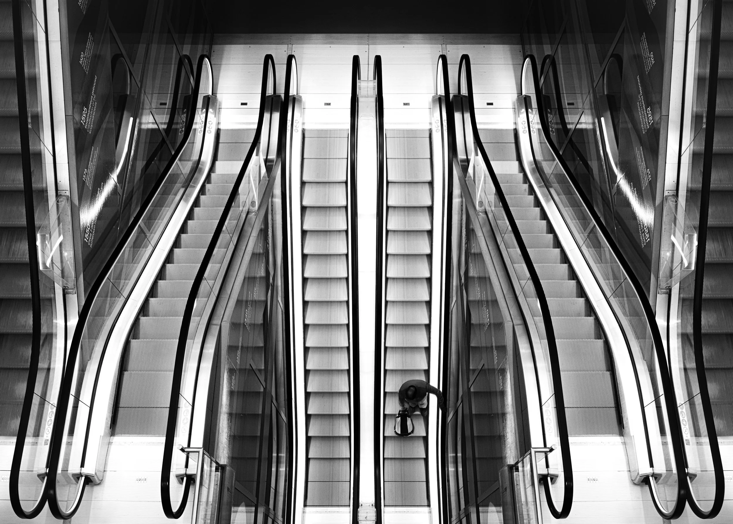 B0000710-Edit.jpg