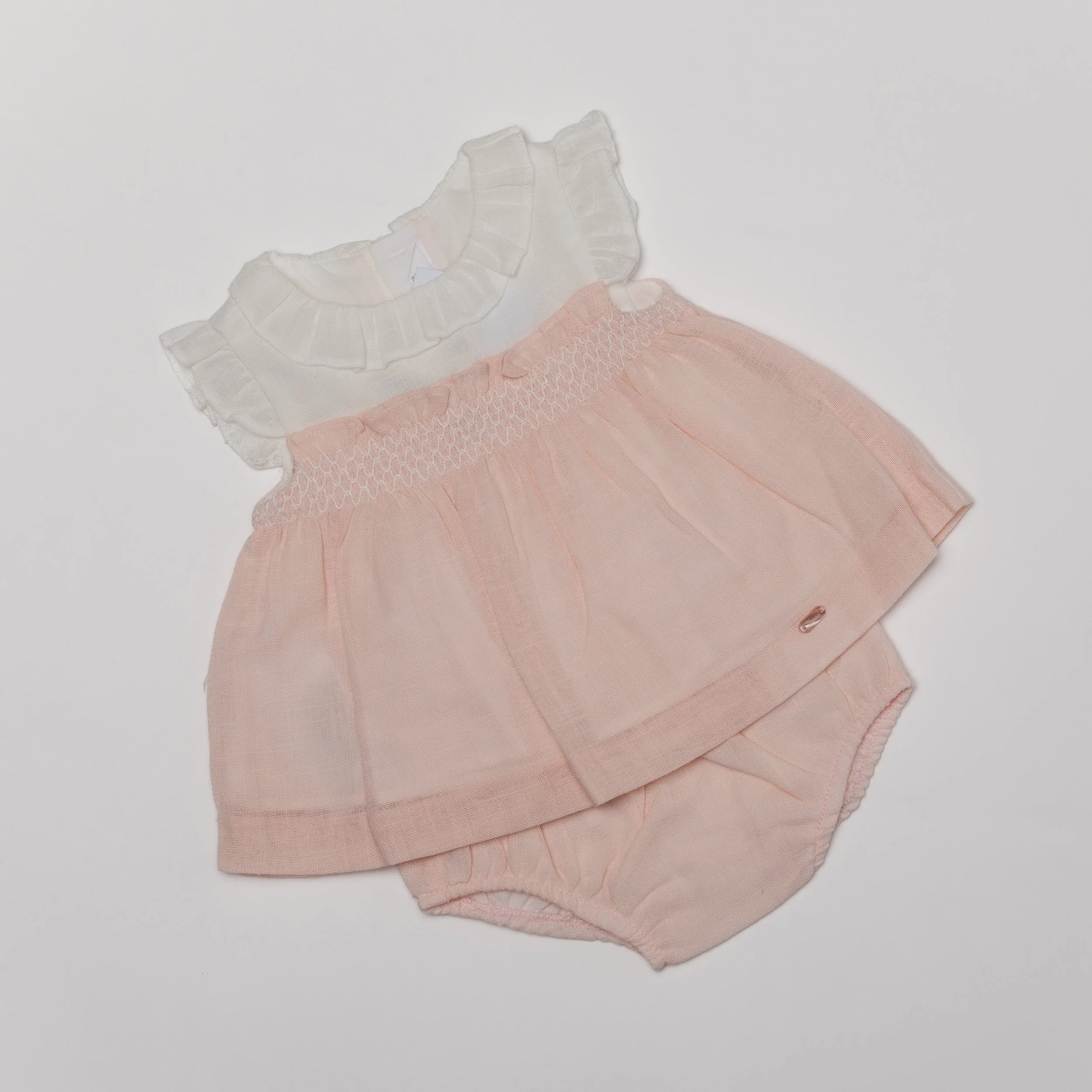 Conjunto corto Jesusito rosa con blanco