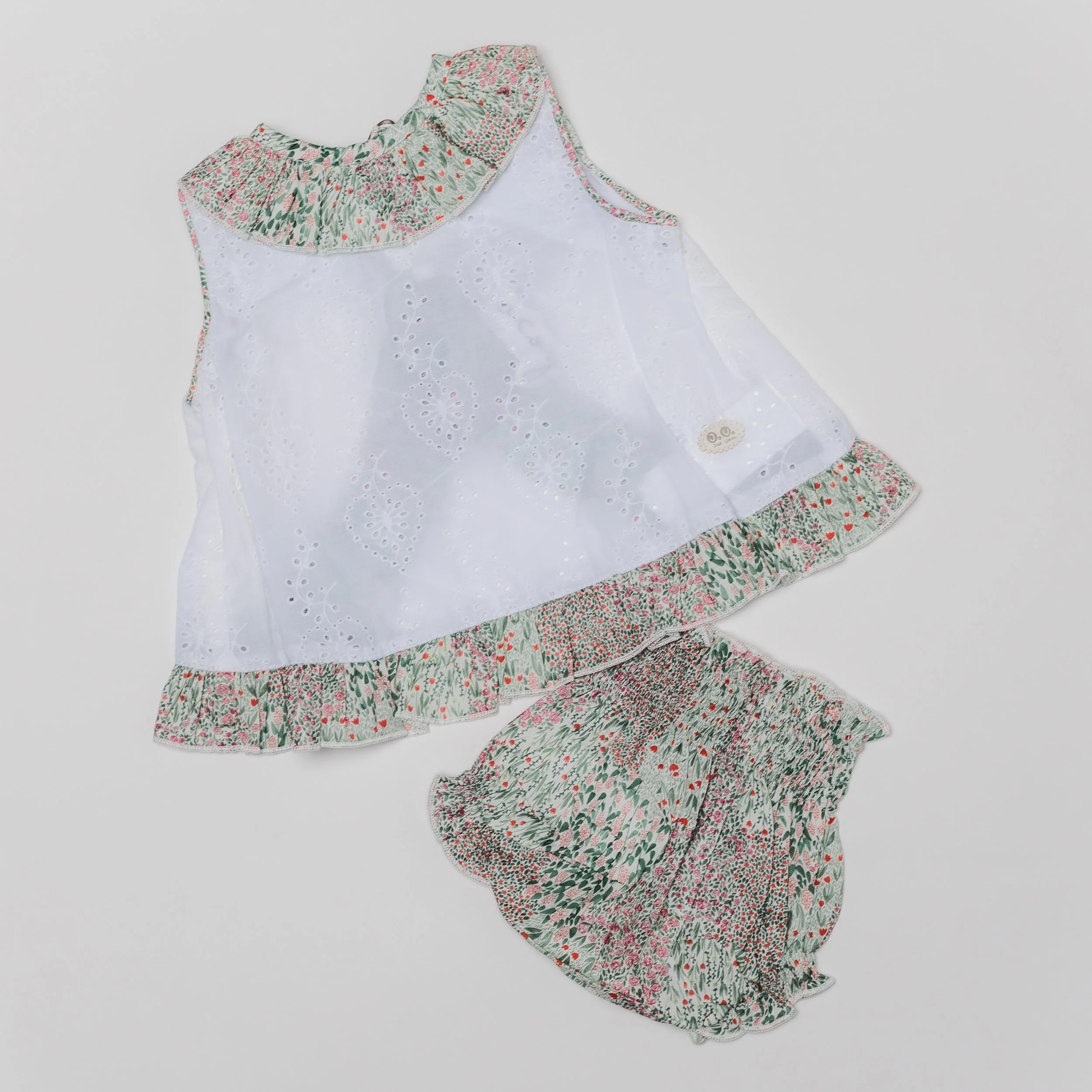 Conjunto corto niña, Jesusito
